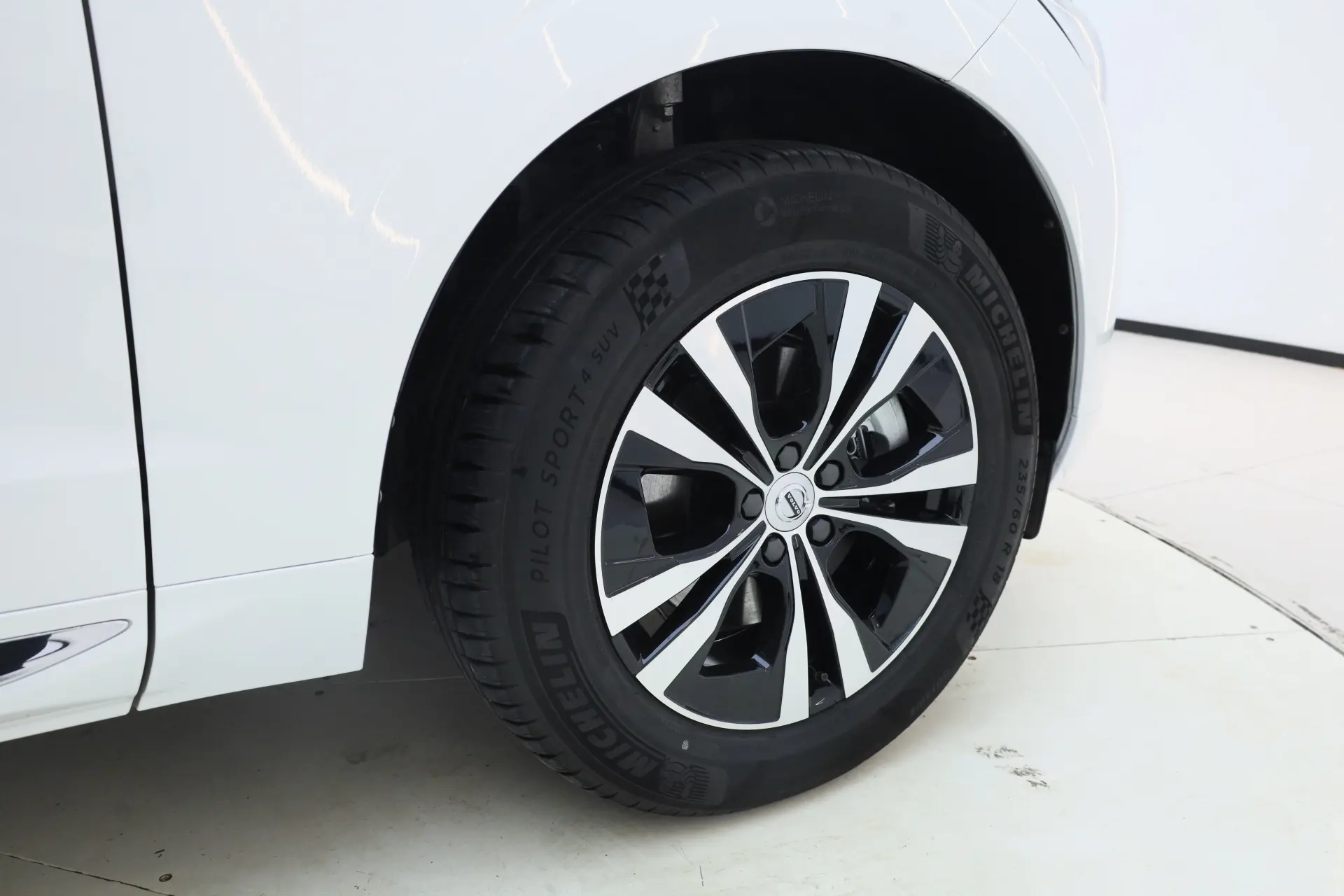 Volvo XC60, 2024 11