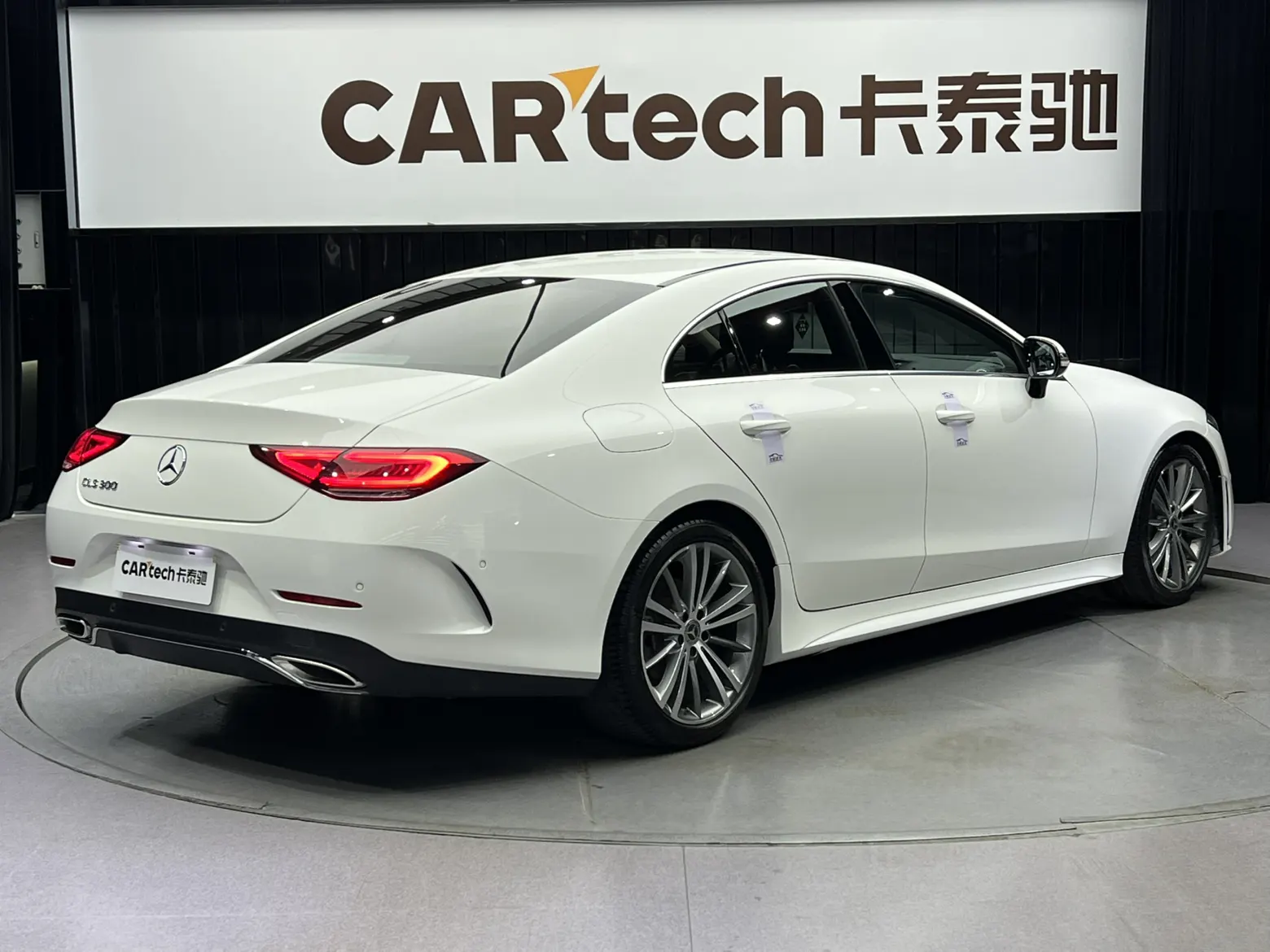 Mercedes-Benz CLS 300, 2021 все фото