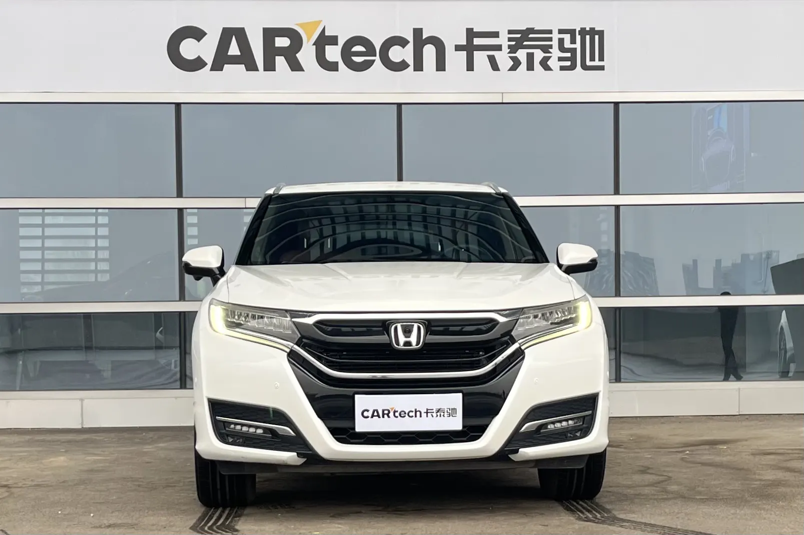 Honda UR-V