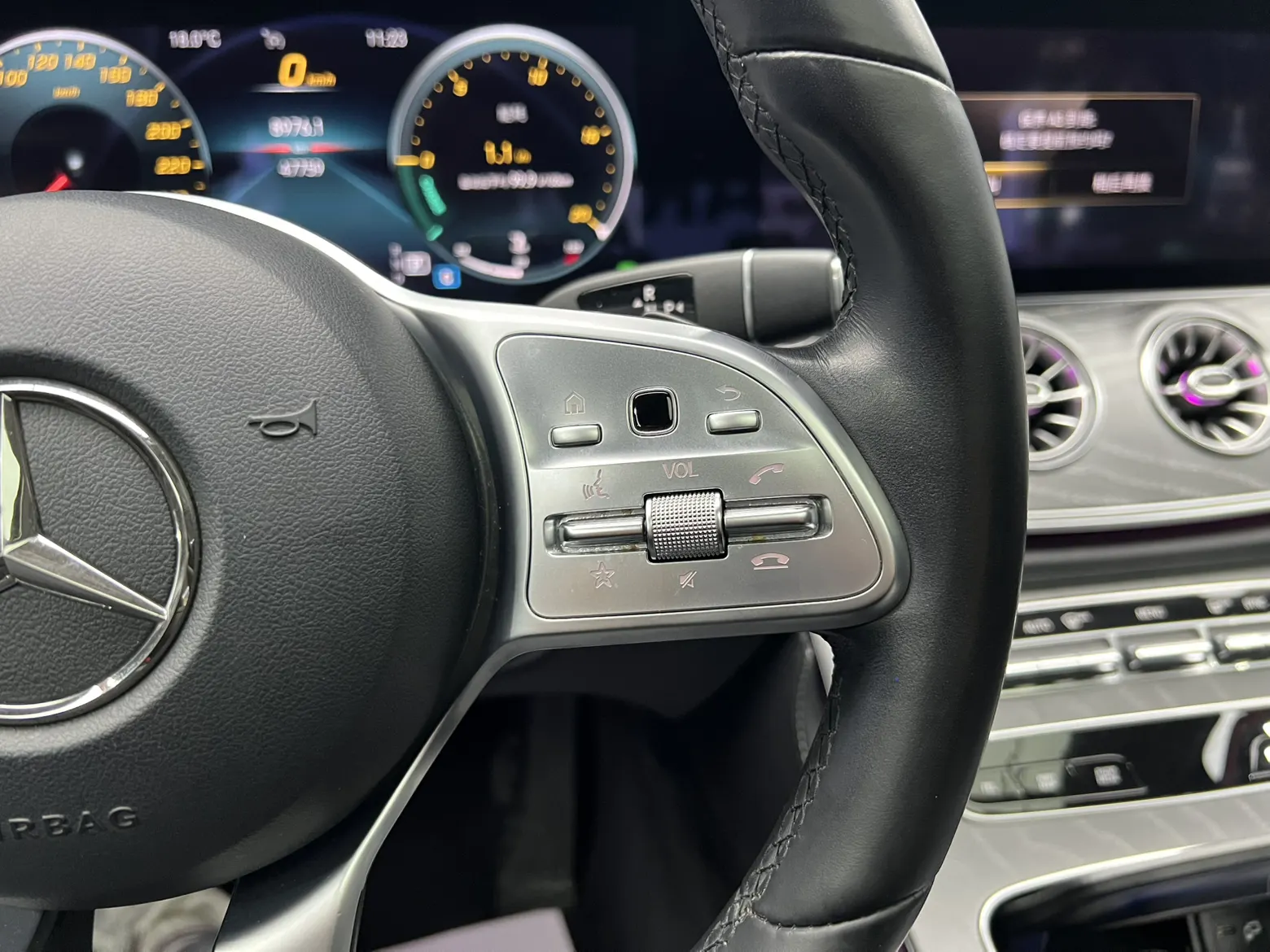 Mercedes-Benz CLS 300, 2021 23