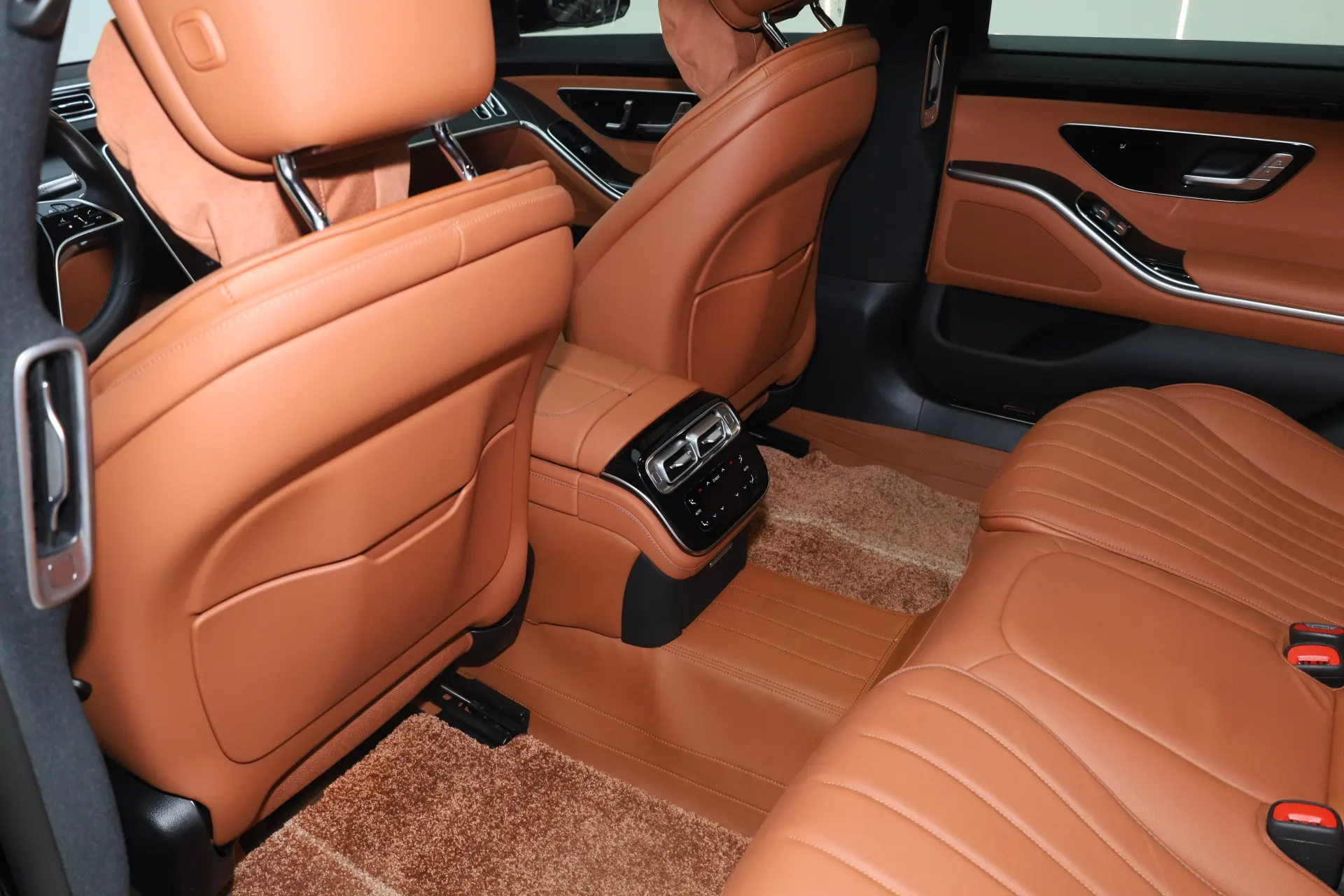 Mercedes-Benz S 400 L, 2024 29