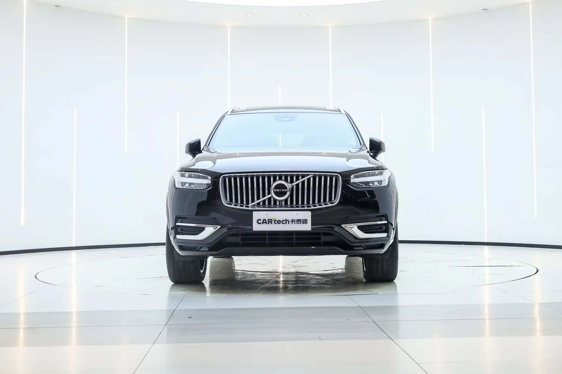 Volvo XC90, 2024 3