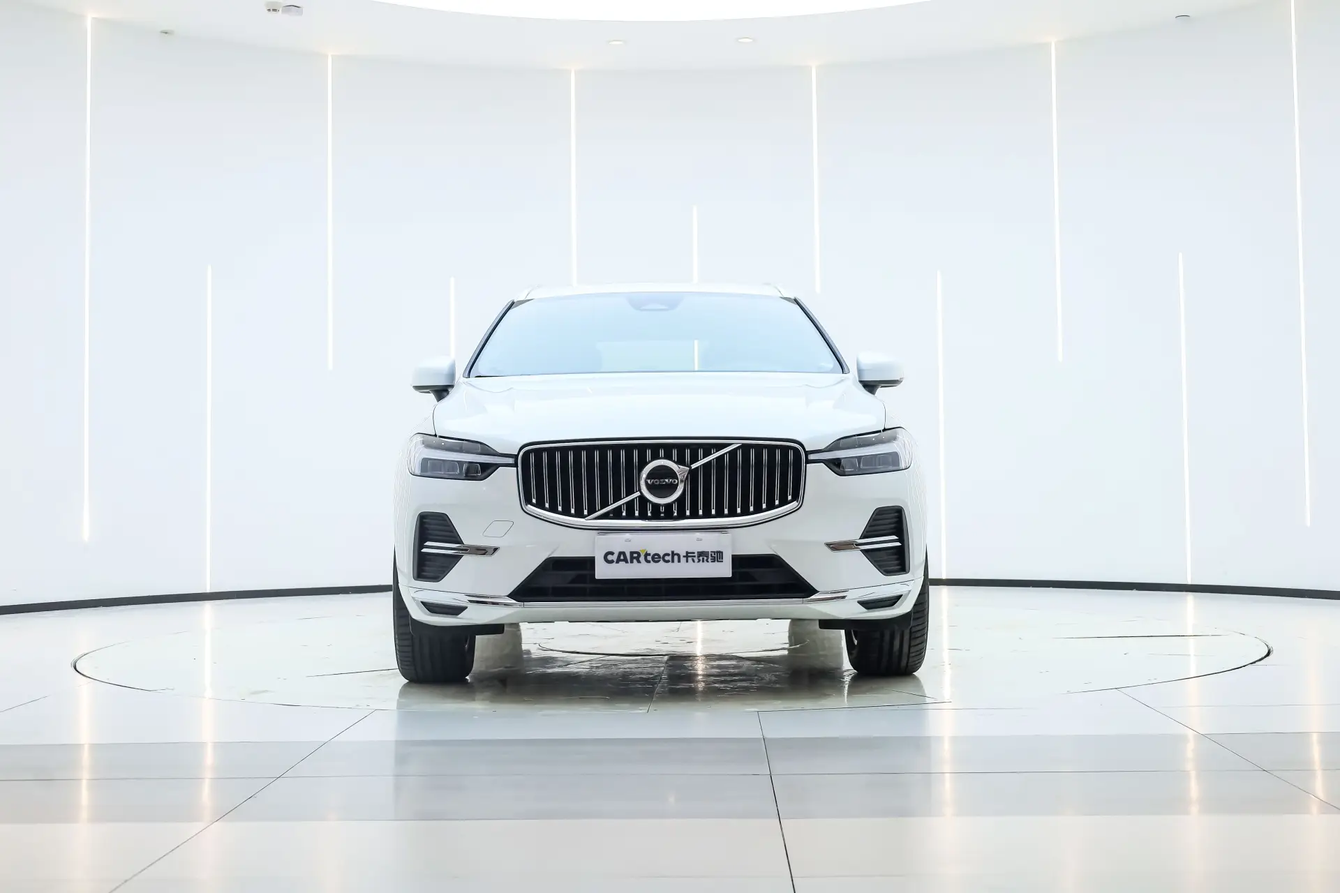 Volvo XC60, 2024 3