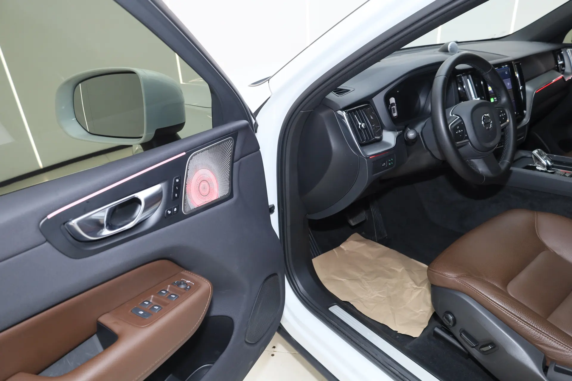 Volvo XC60, 2024 29