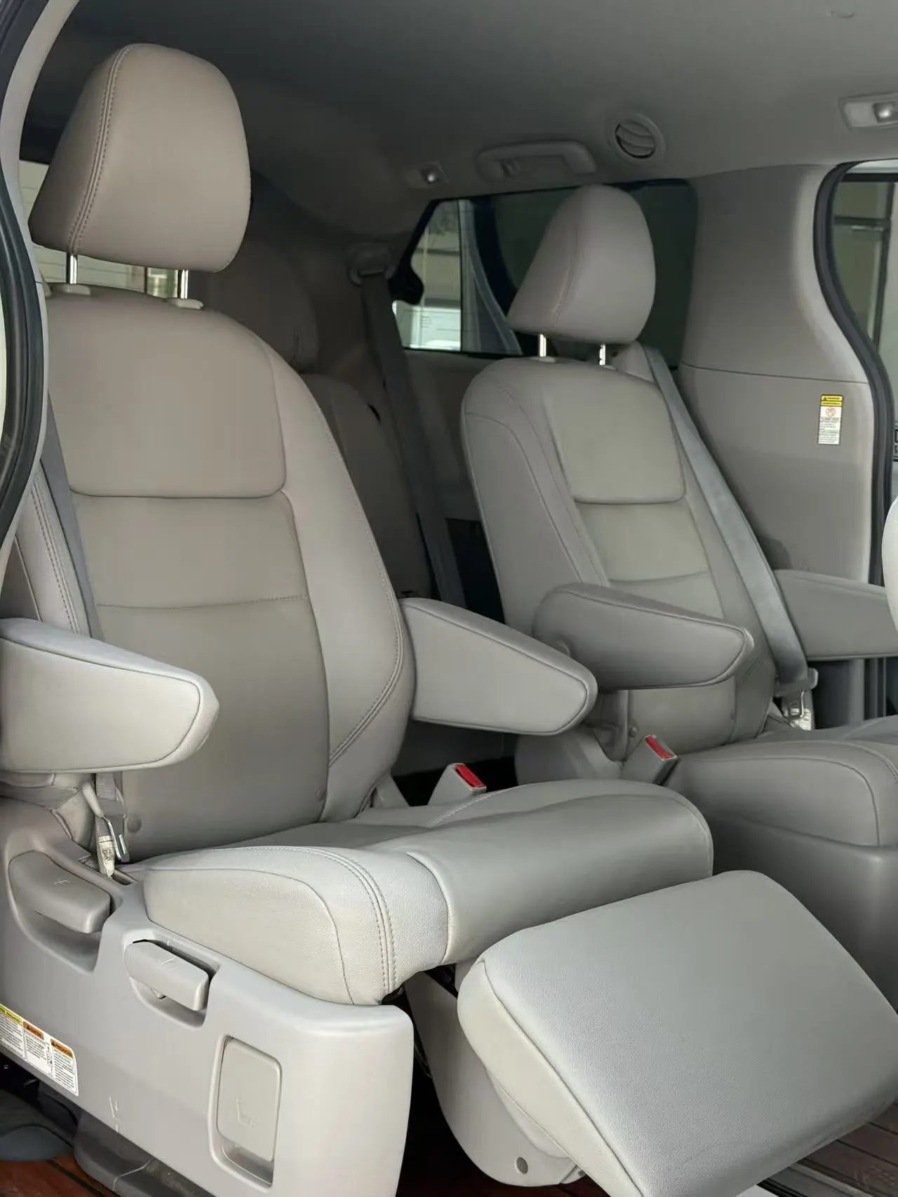 Toyota Sienna, 2020 12