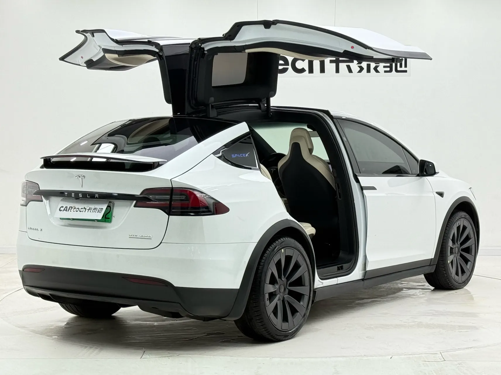 Tesla Model X, 2019 4