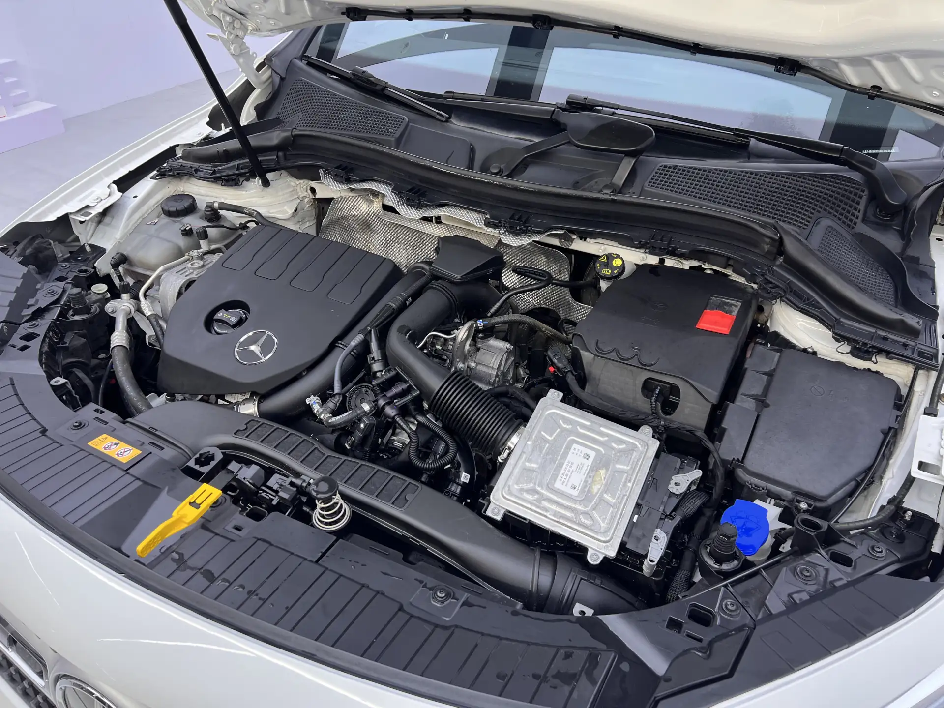 Mercedes-Benz GLA 200, 2020 12