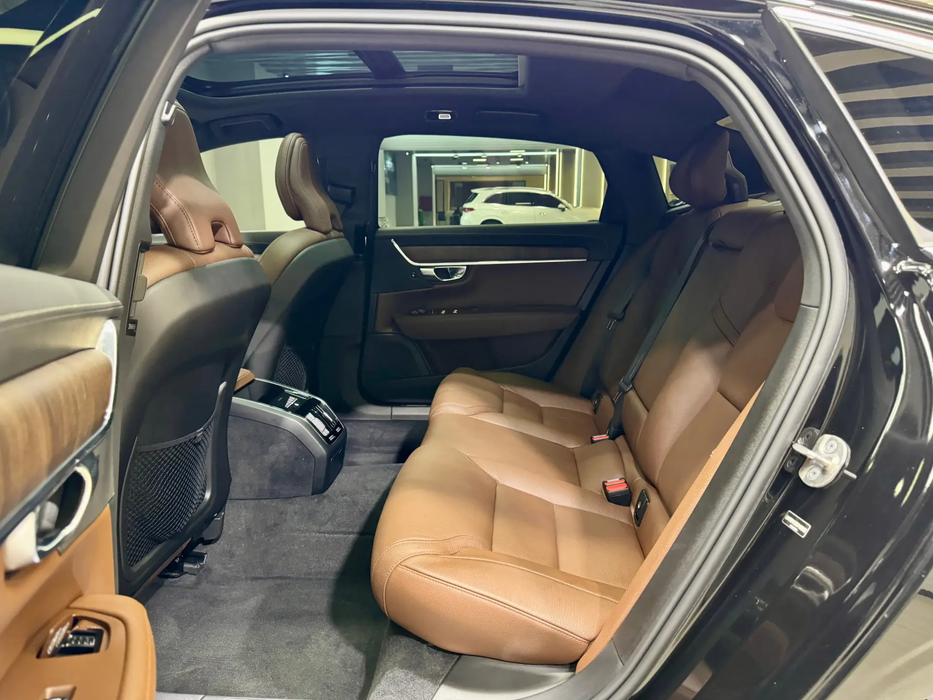 Volvo S90, 2025 25