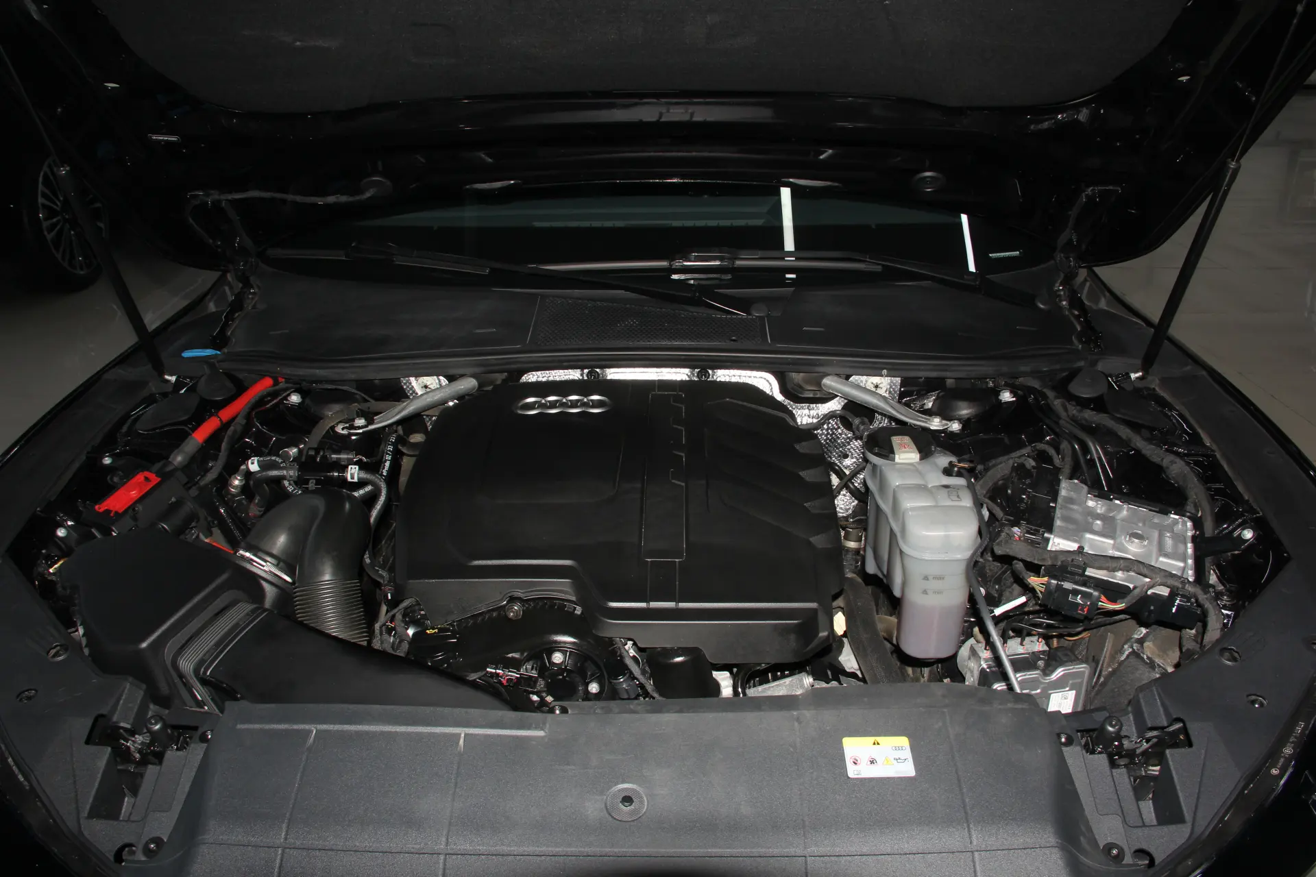 Audi A7L 45 TFSI