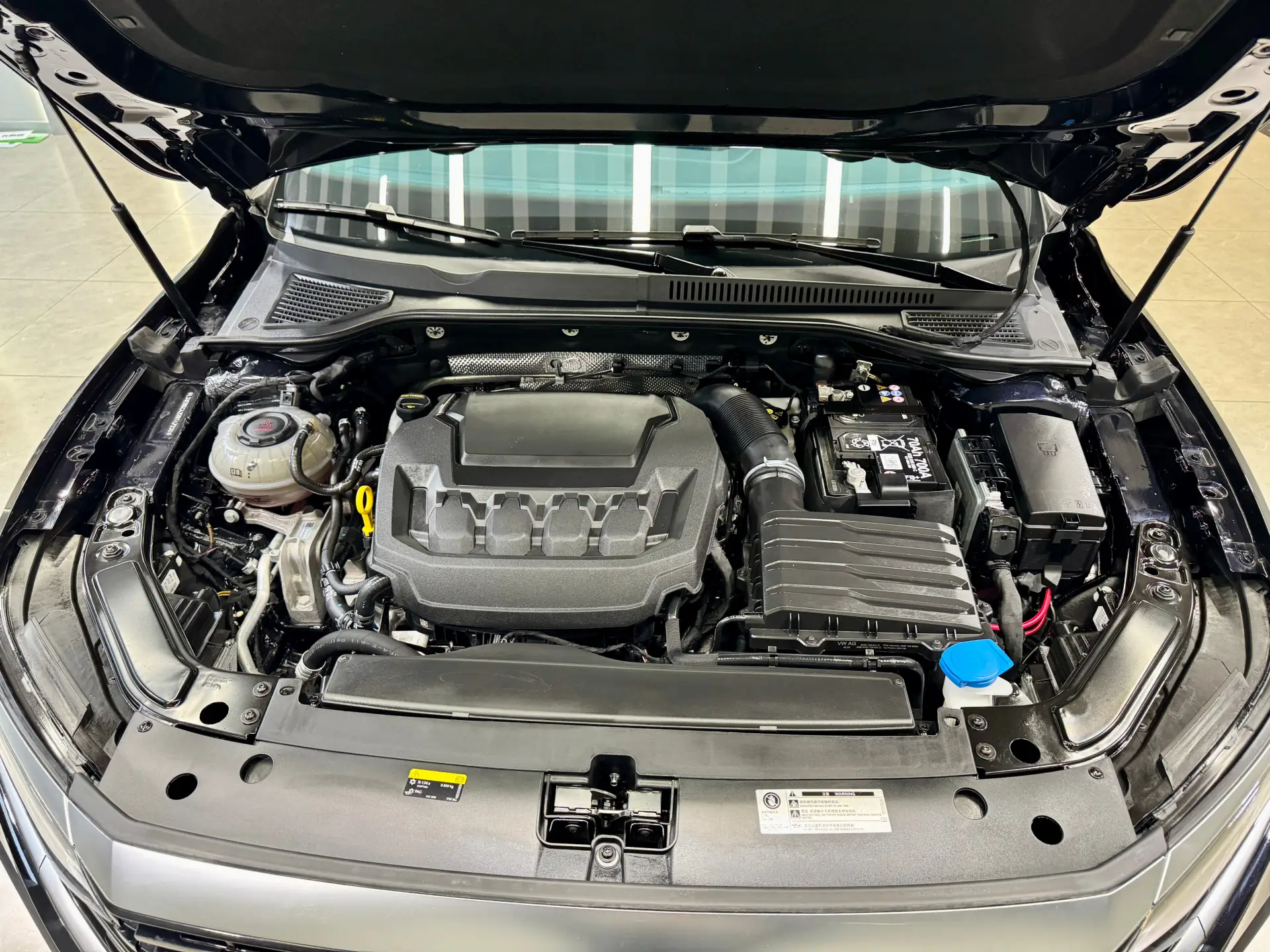 Volkswagen Passat, 2025 27