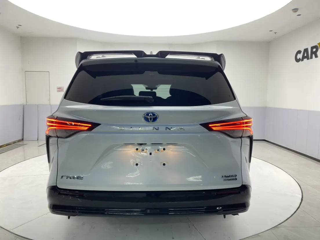 Toyota Sienna, 2024 6
