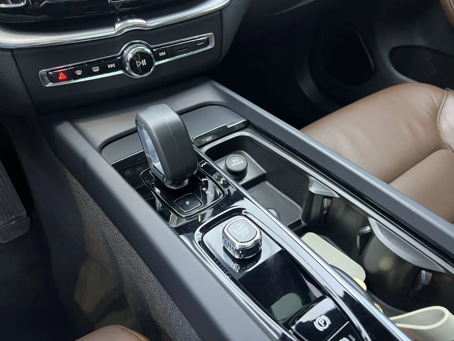 Volvo XC60, 2022 10
