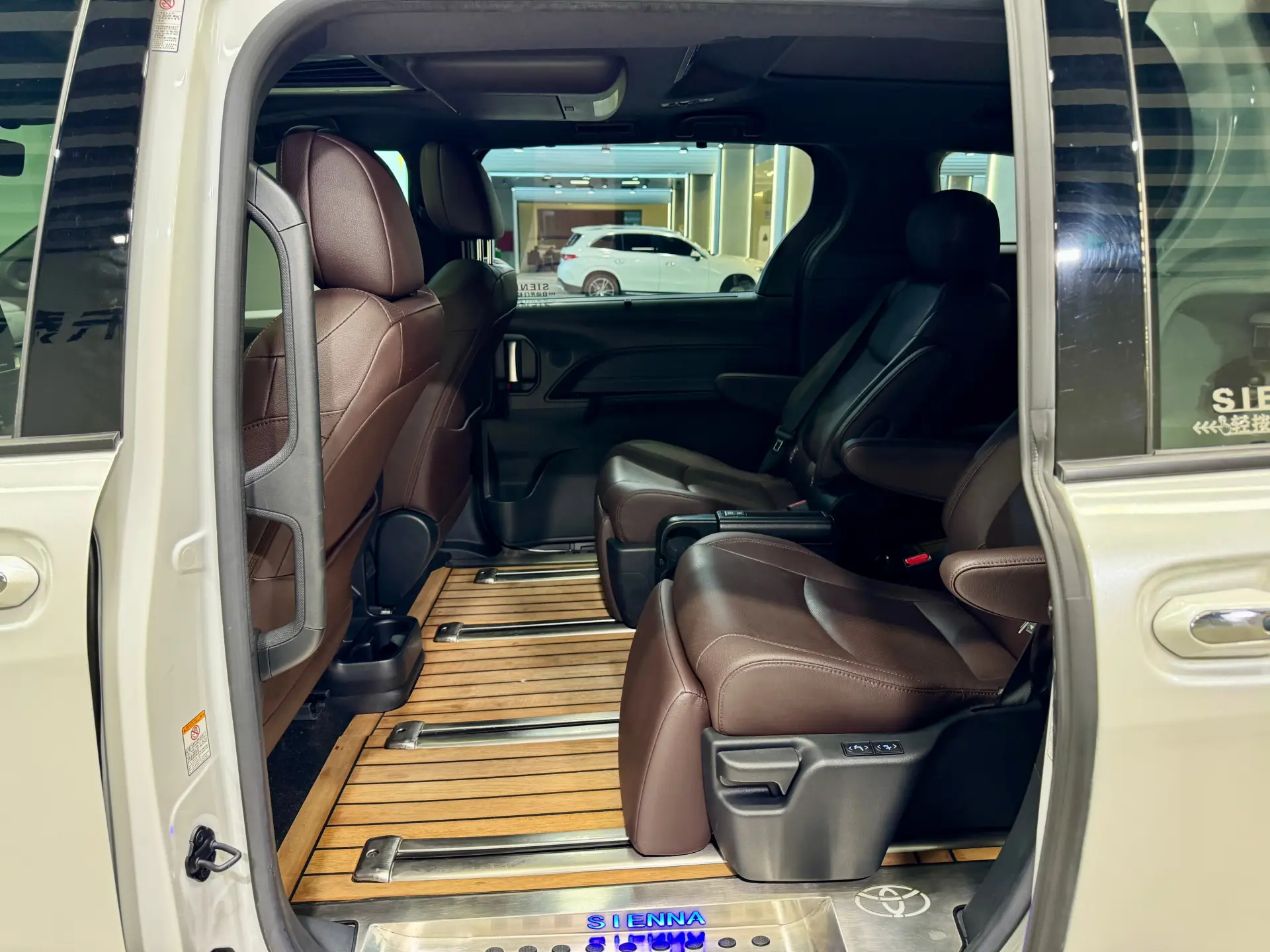 Toyota Sienna, 2023 24
