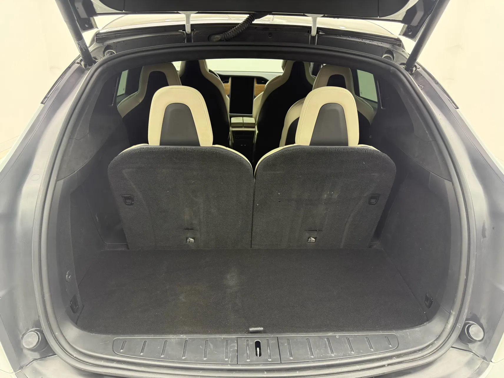 Tesla Model X, 2019 9