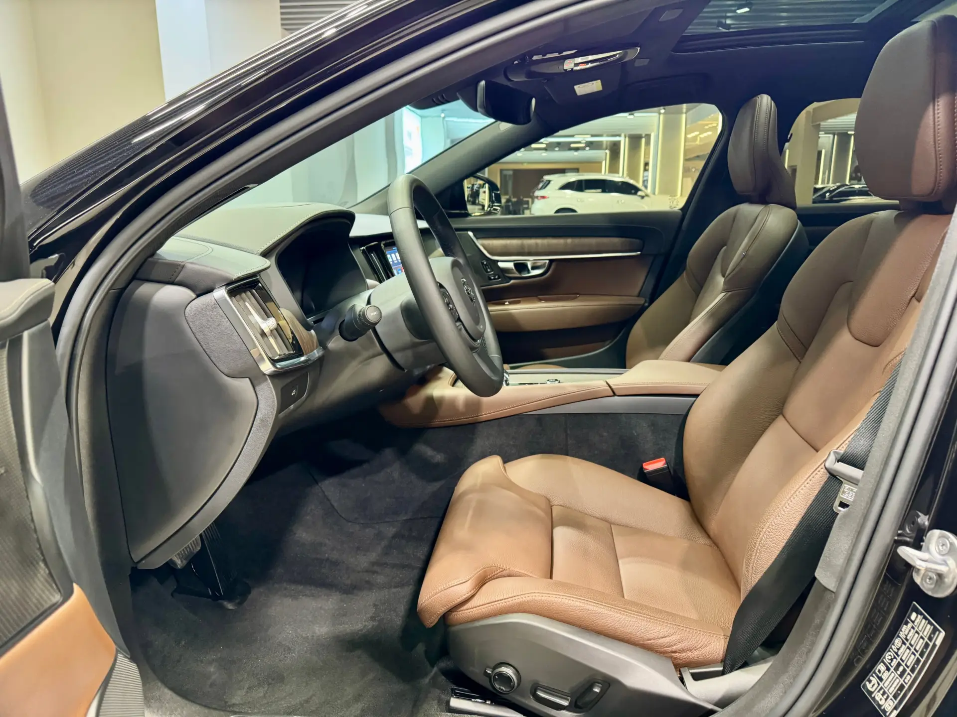 Volvo S90, 2025 14