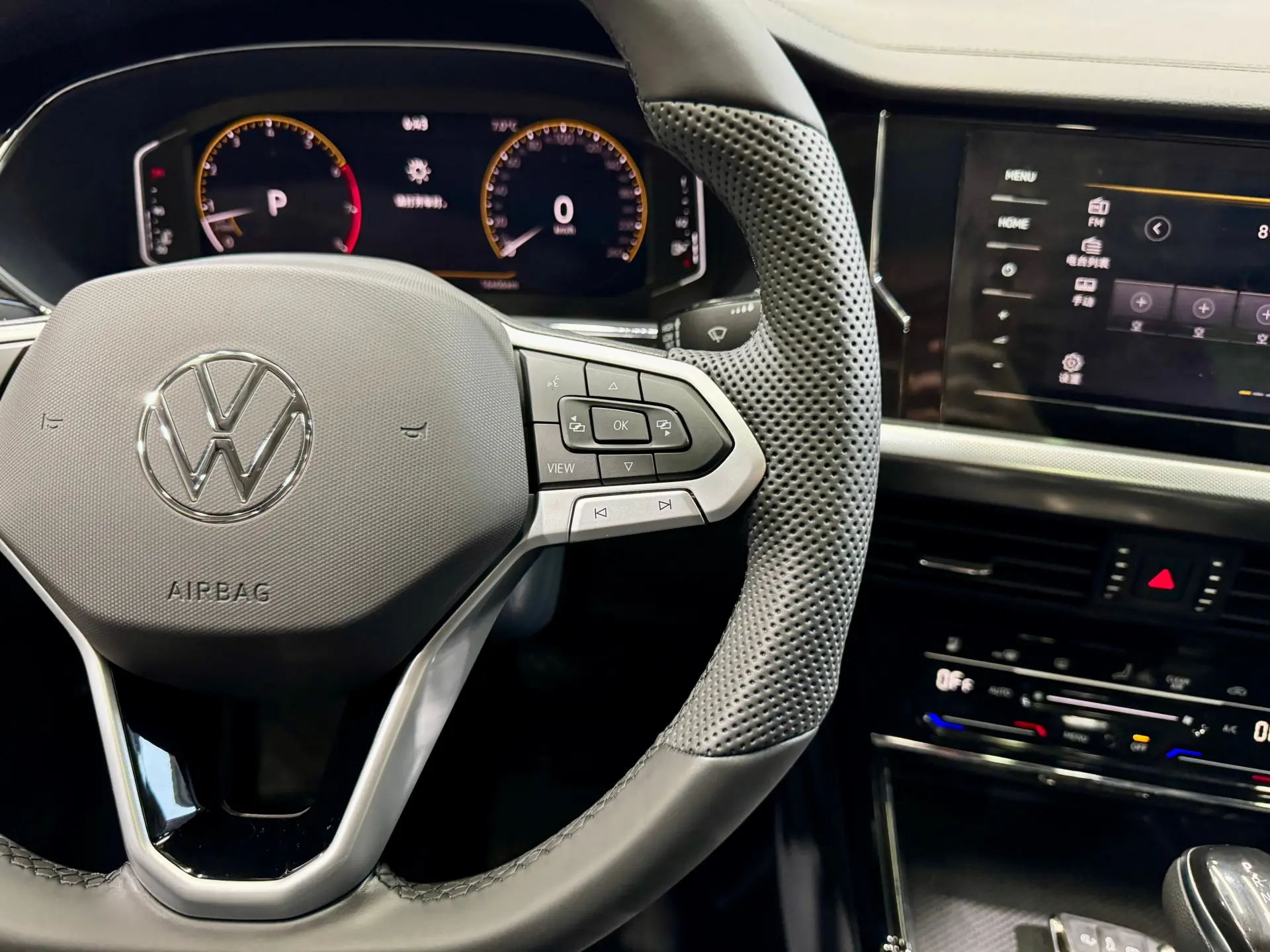 Volkswagen Passat, 2025 20