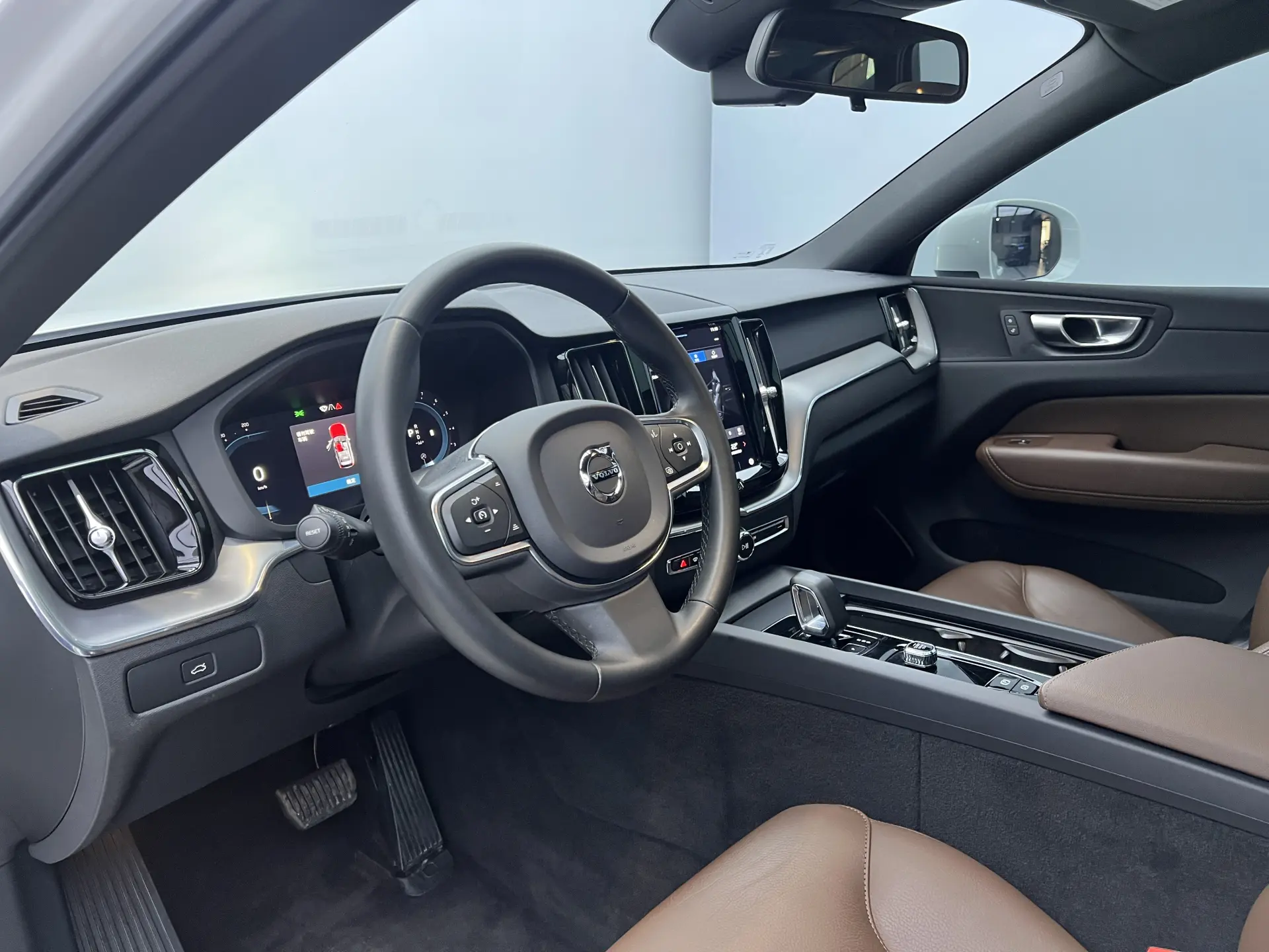 Volvo XC60, 2022 9