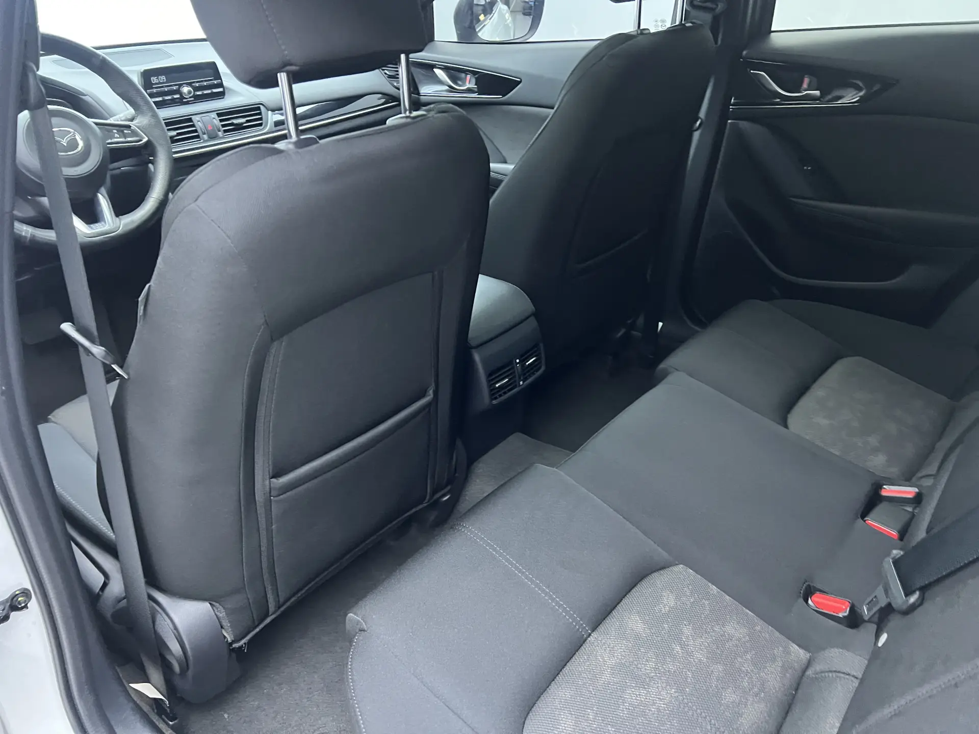 Mazda CX-4, 2023 14