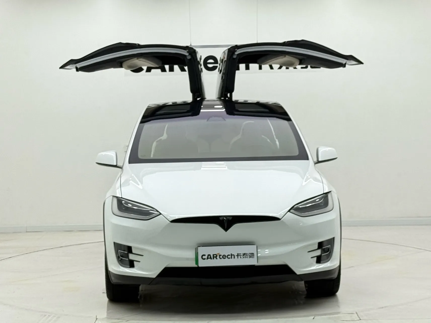 Tesla Model X, 2019 3
