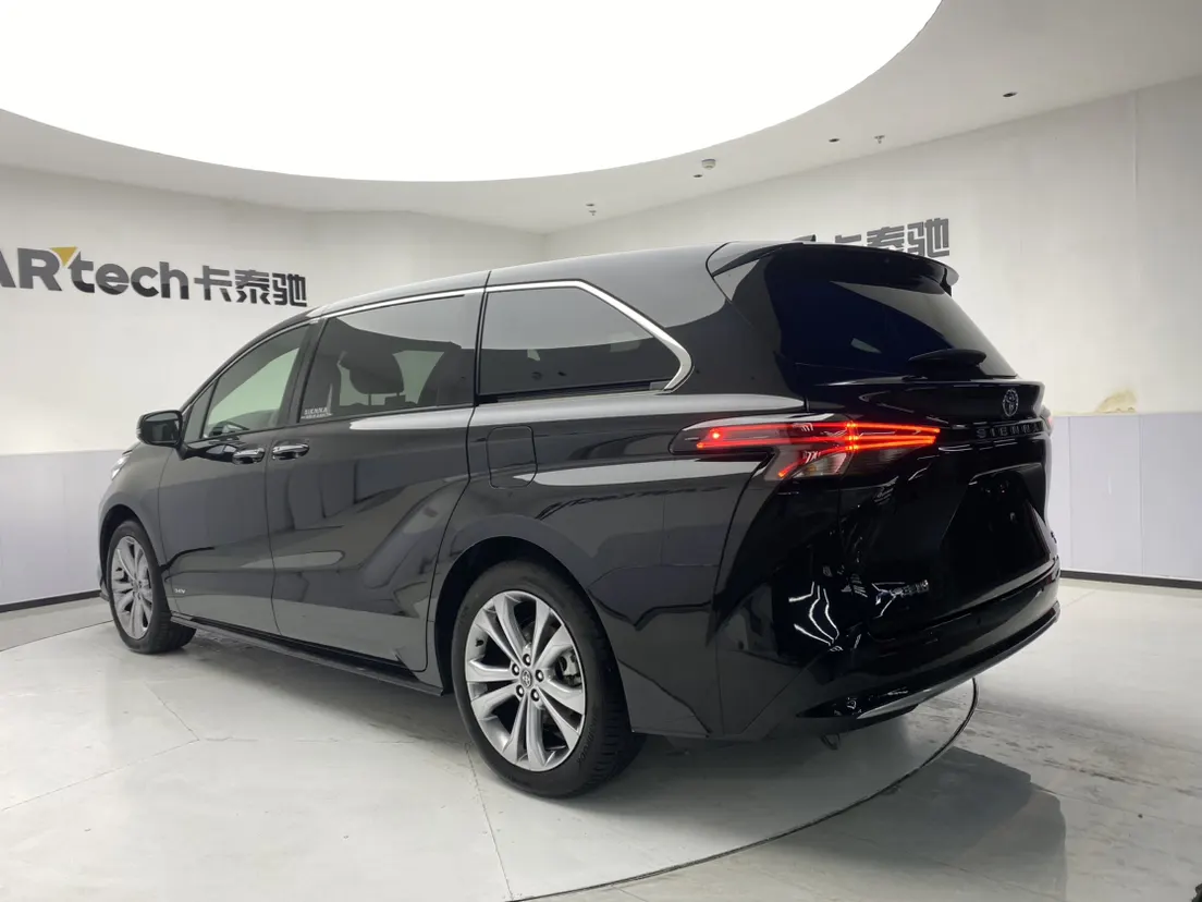 Toyota Sienna, 2025 7