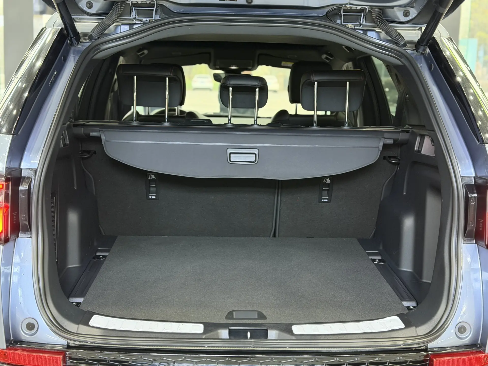 Land Rover Discovery Sport, 2023 30