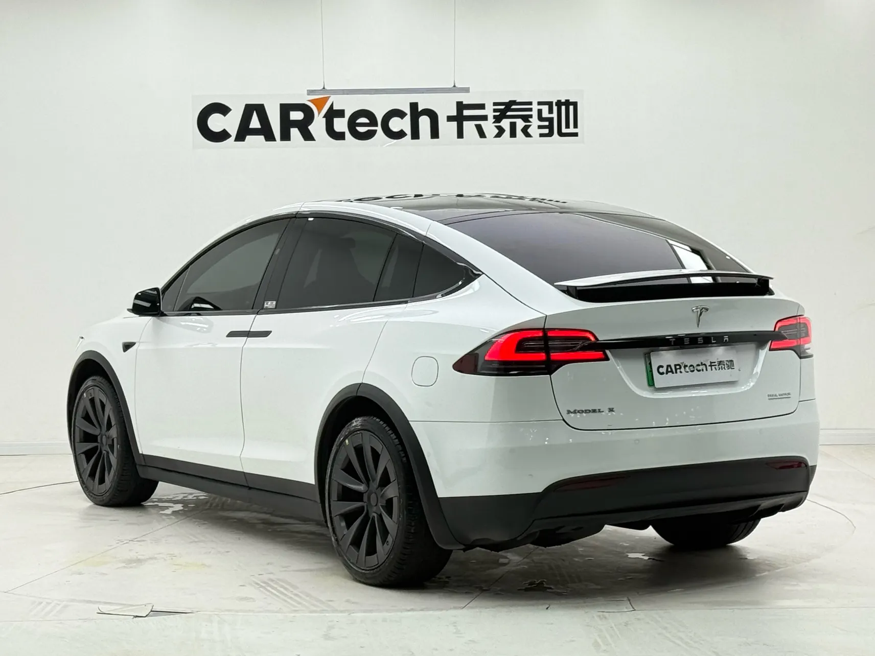 Tesla Model X, 2019 6