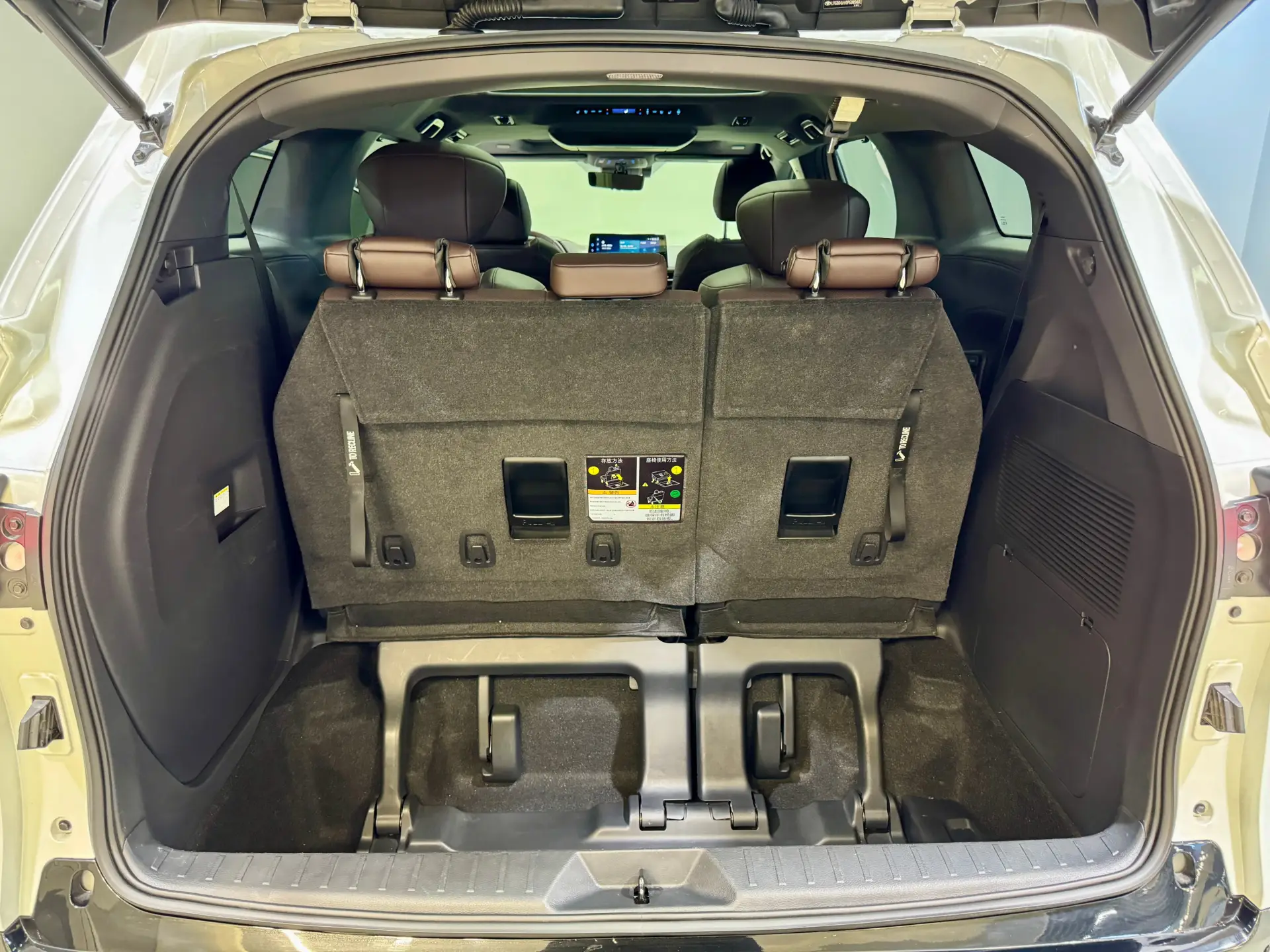 Toyota Sienna, 2023 31
