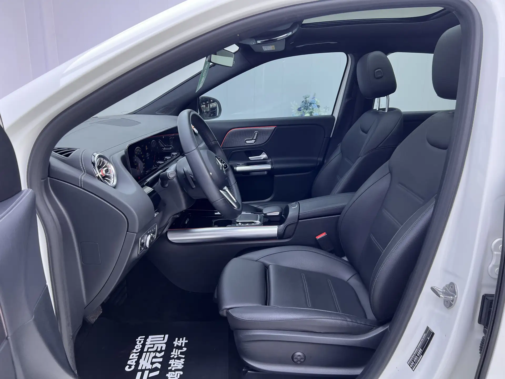 Mercedes-Benz GLA 200, 2020 18
