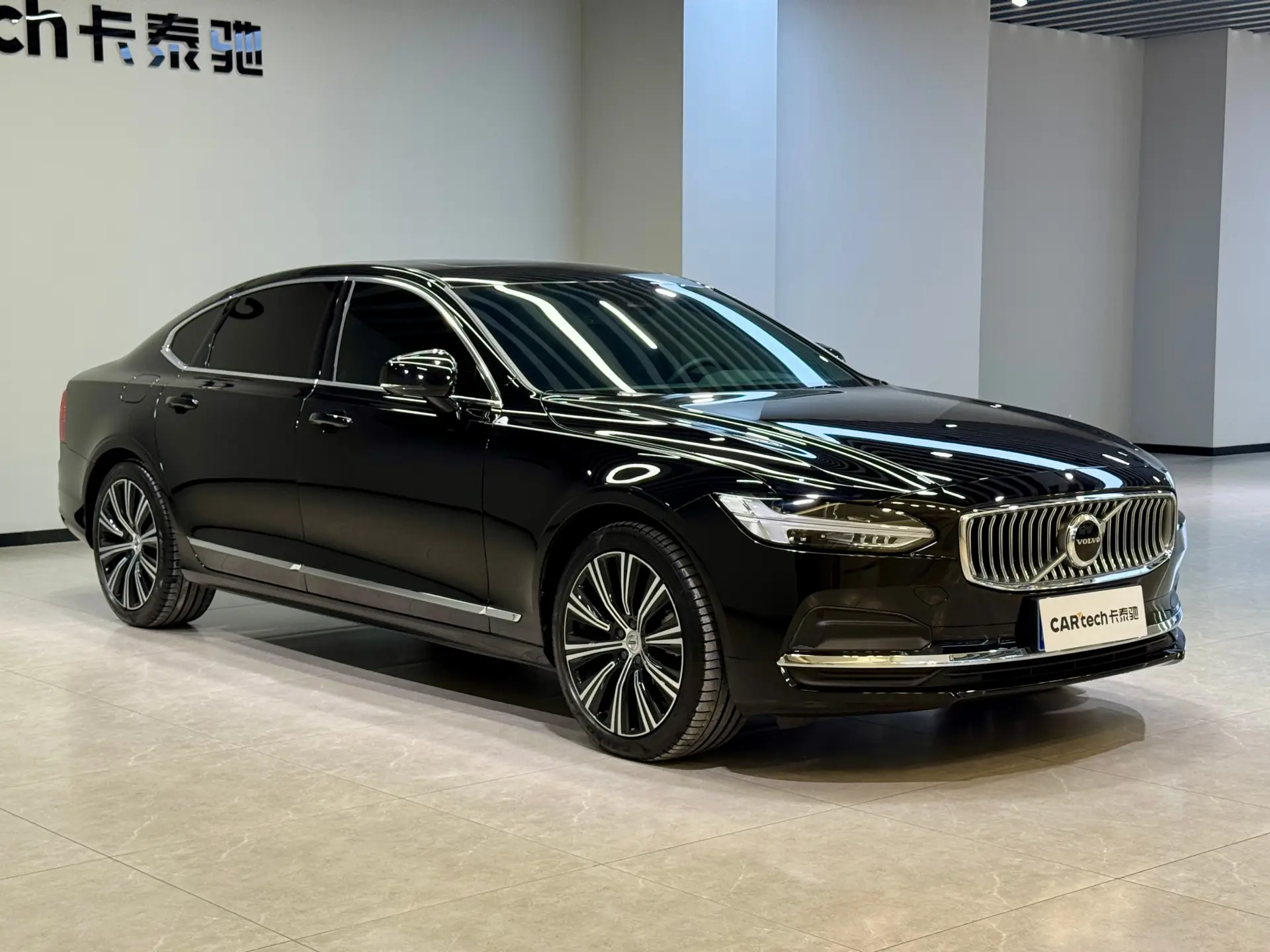 Volvo S90, 2025 3