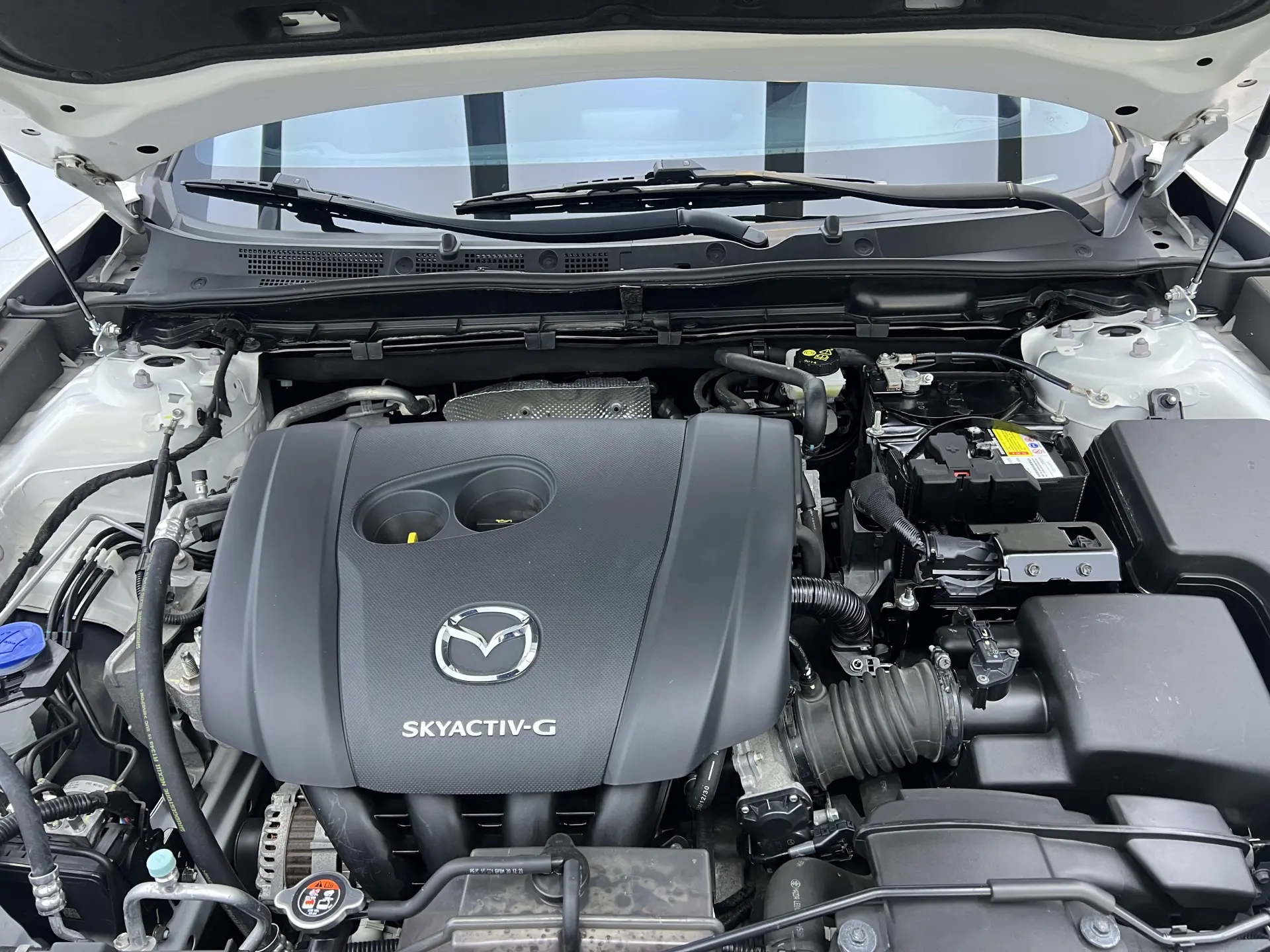 Mazda CX-4, 2023 27