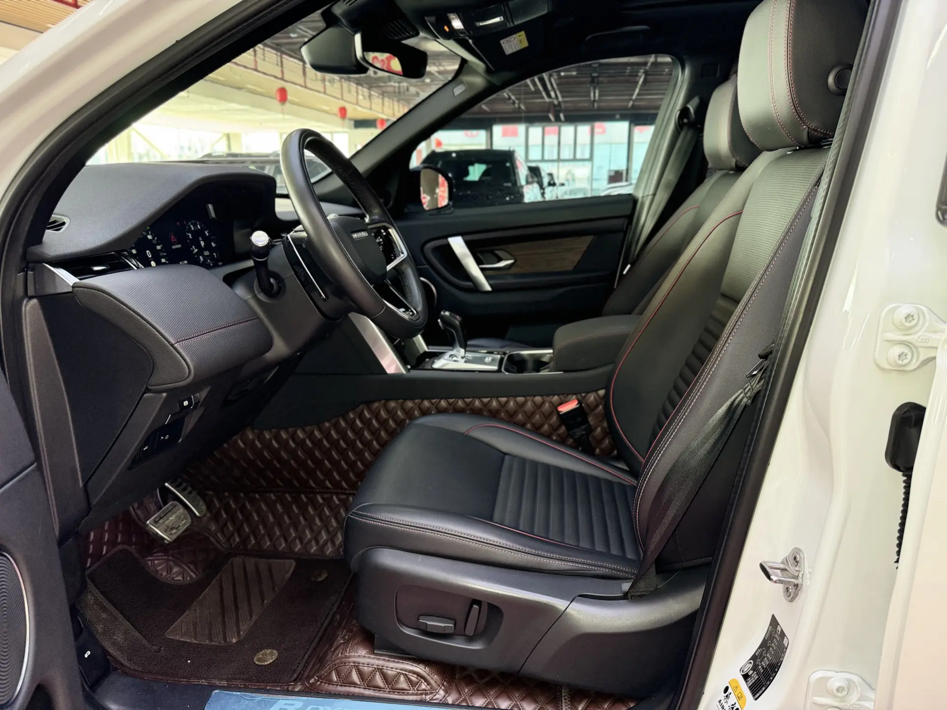 Land Rover Discovery Sport, 2021 17