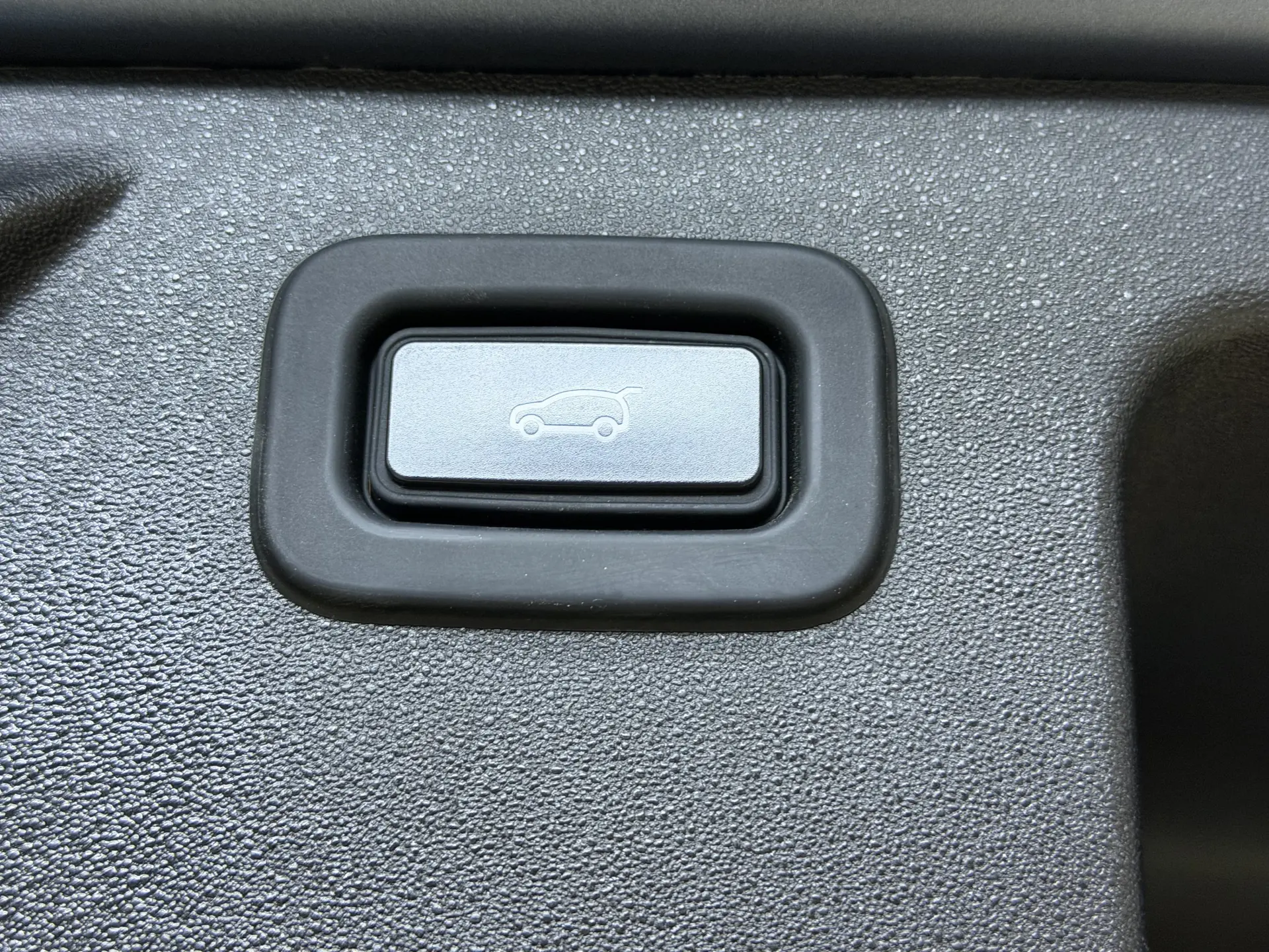 Land Rover Discovery Sport, 2023 31