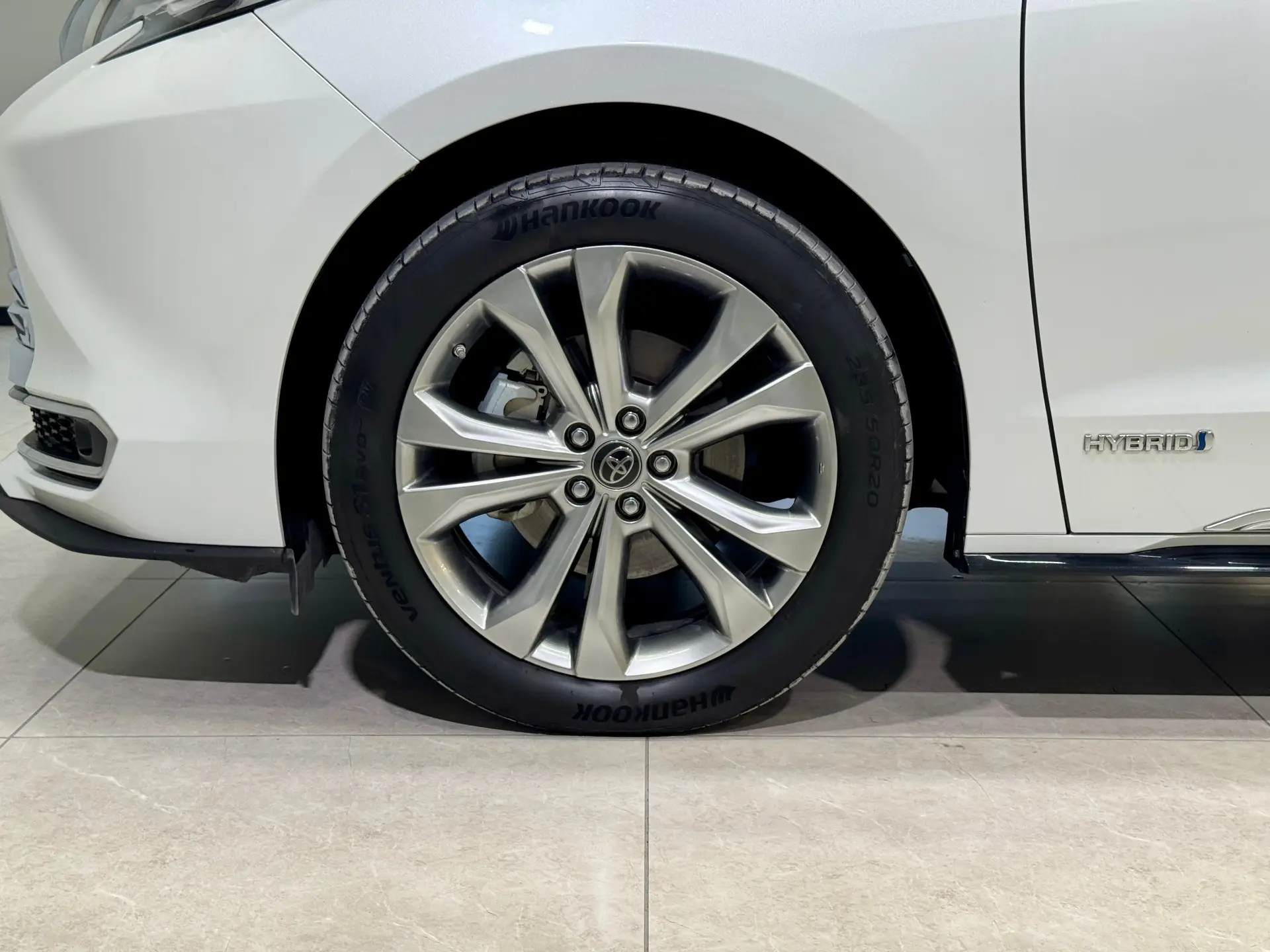Toyota Sienna, 2023 10