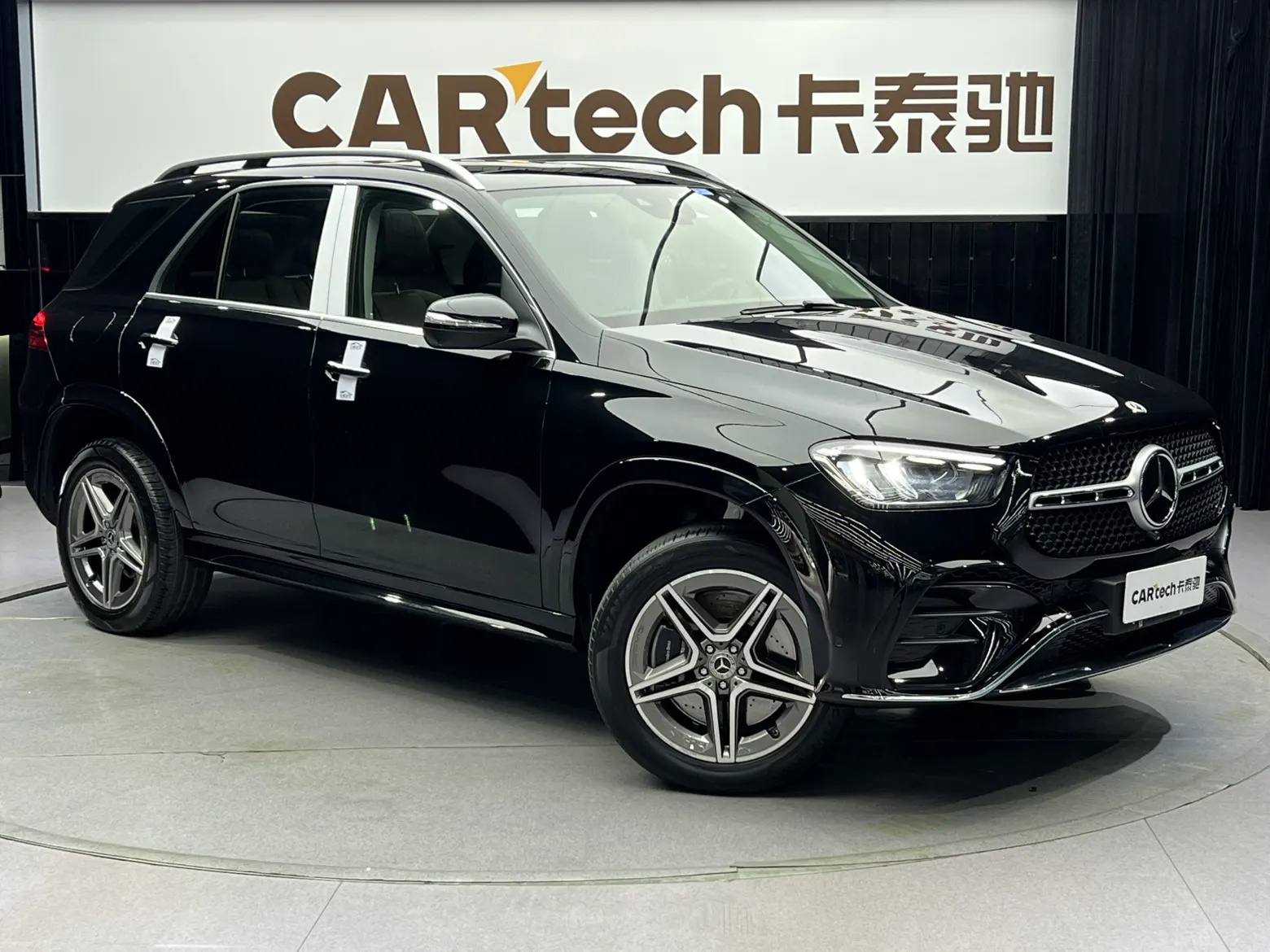 Mercedes-Benz GLE 450 4MATIC, 2024 2