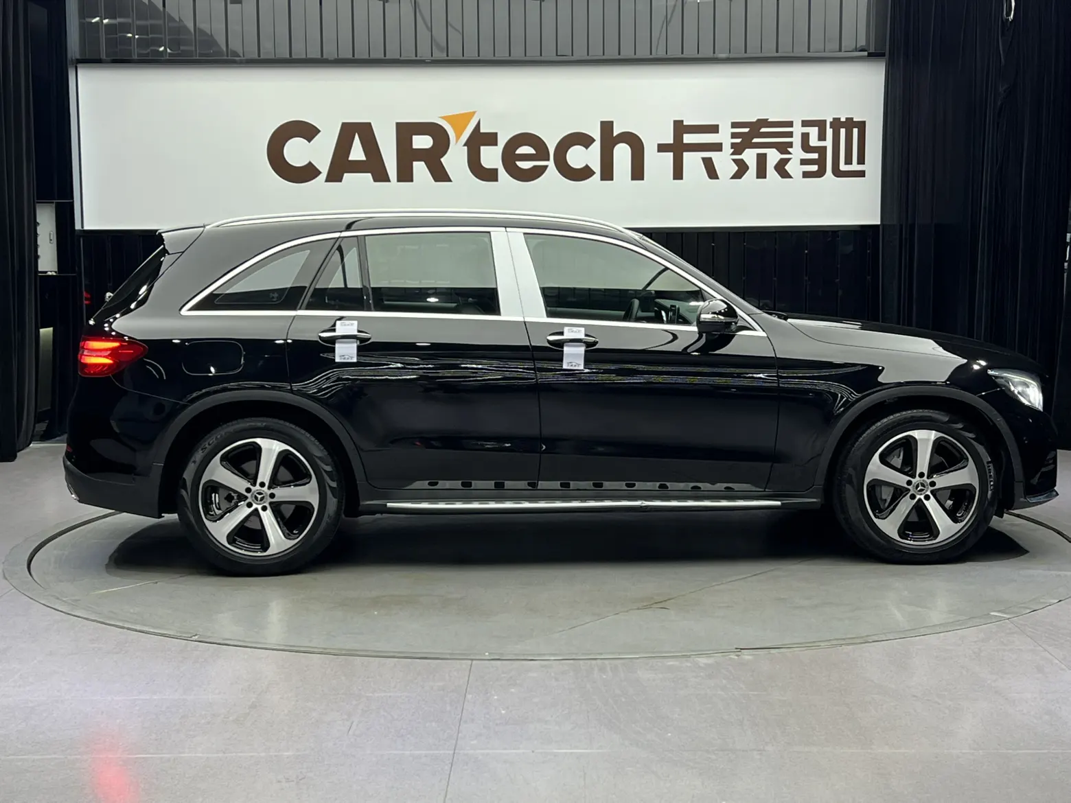 Mercedes-Benz GLC 260 L, 2019 3