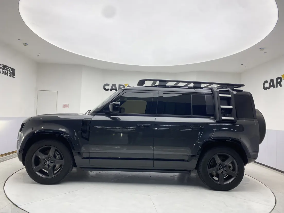 Land Rover Defender, 2023 8