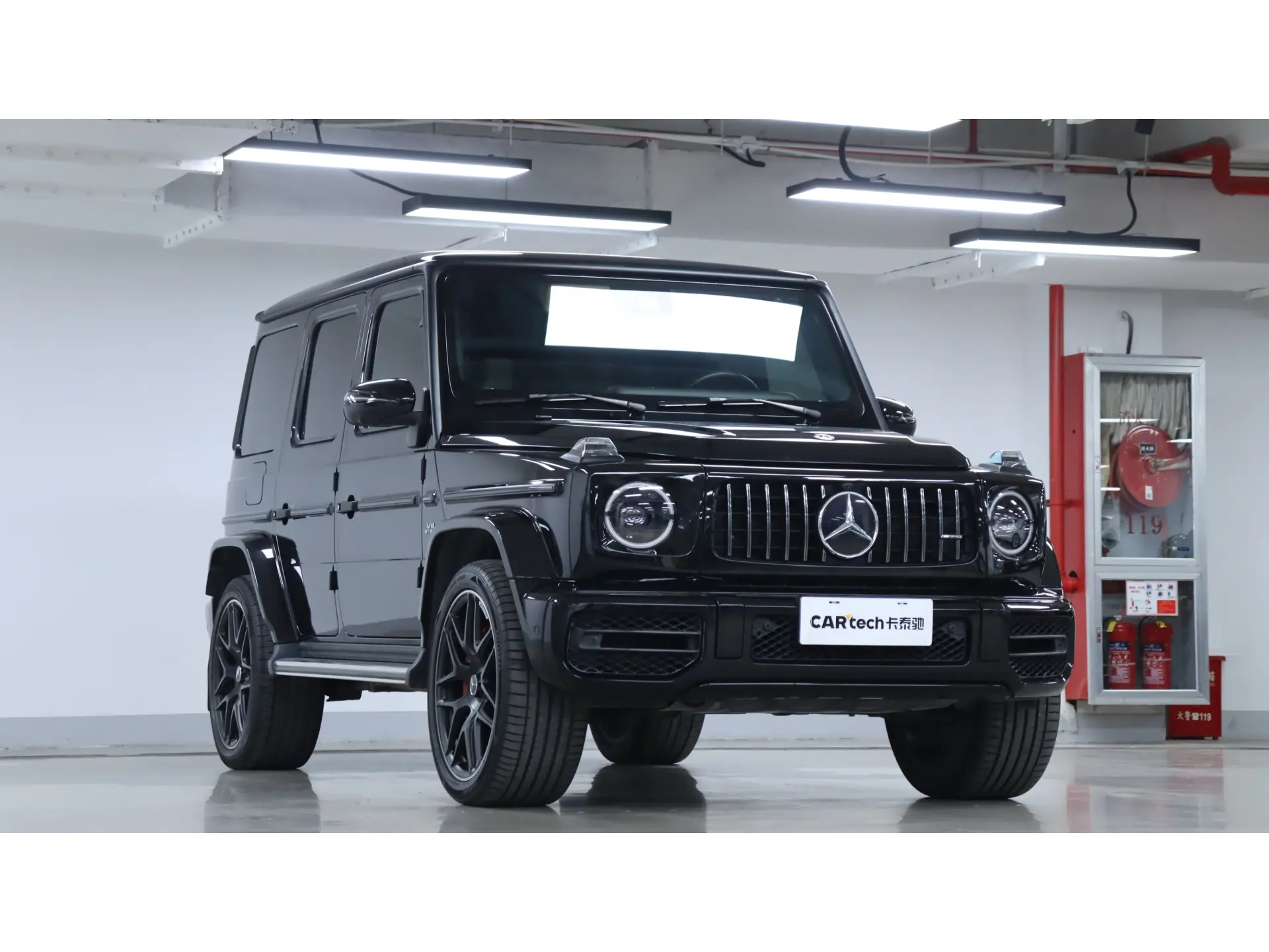 Mercedes-Benz G 63