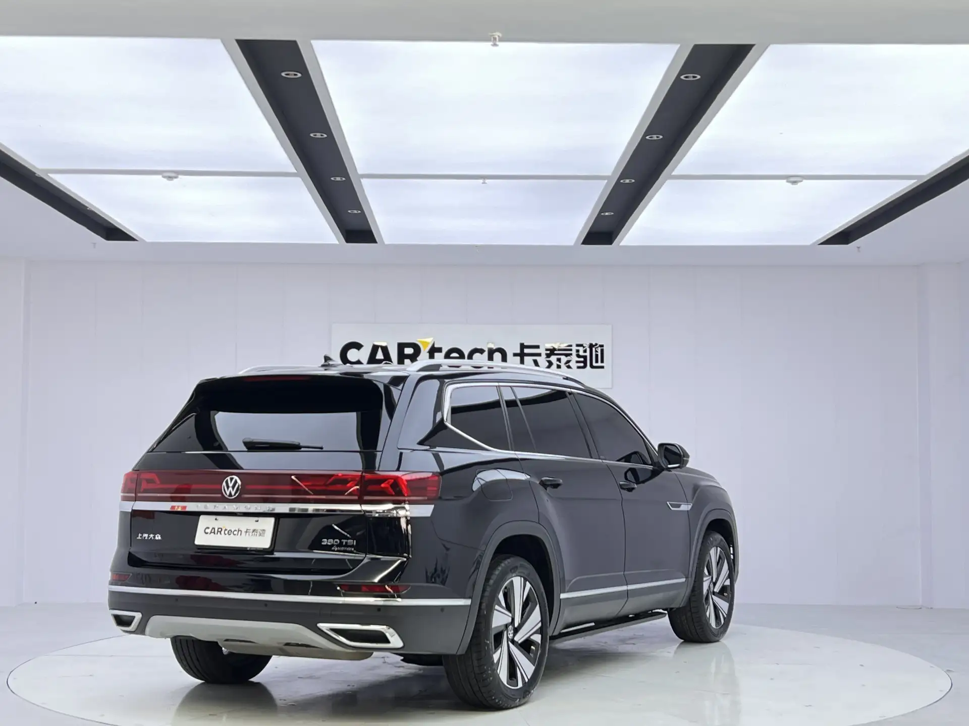Volkswagen Teramont, 2024 все фото
