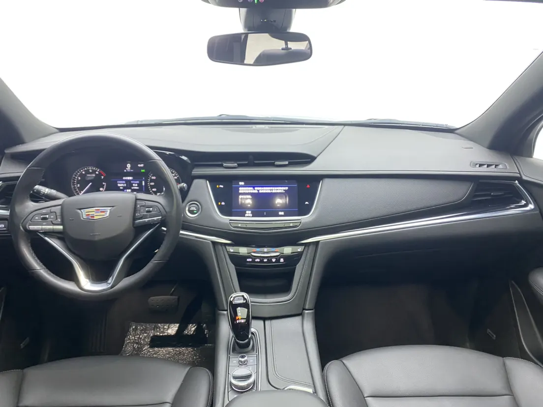 Cadillac XT6, 2021 13