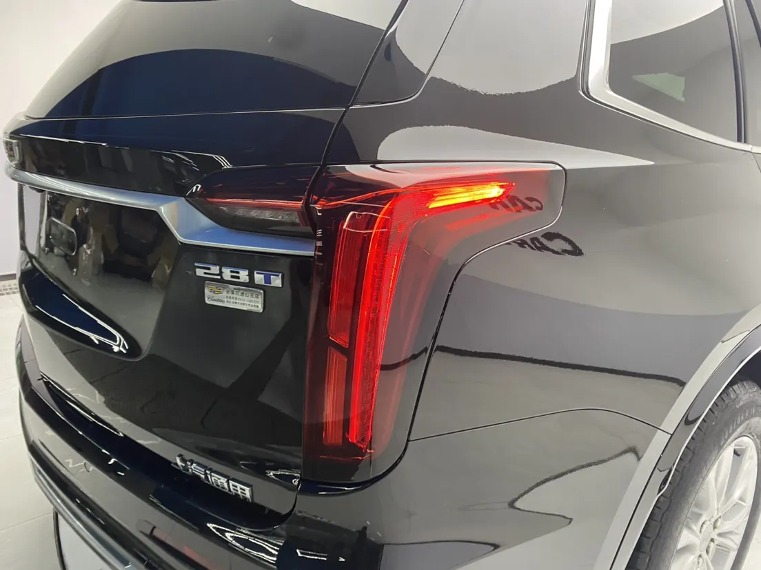 Cadillac XT6, 2021 10