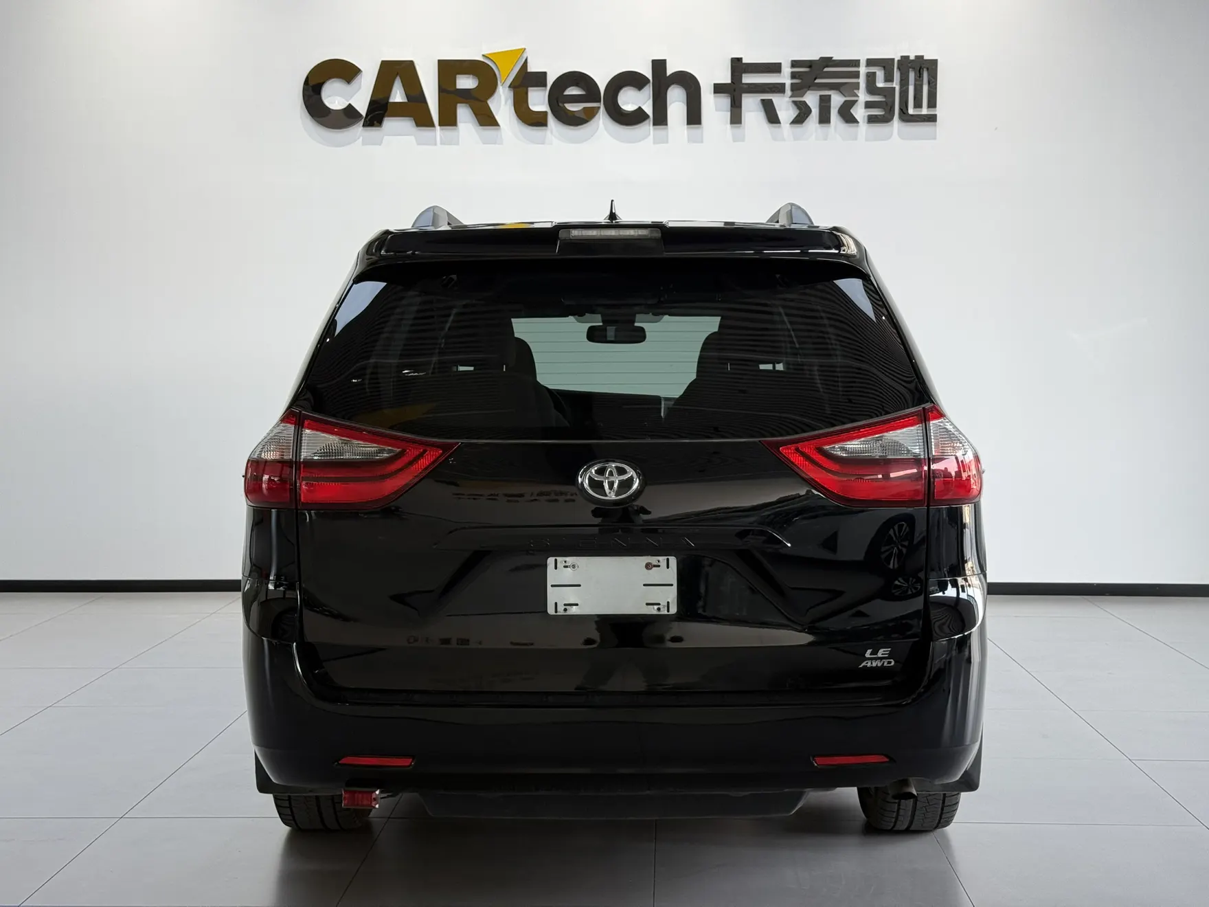 Toyota Sienna, 2019 3