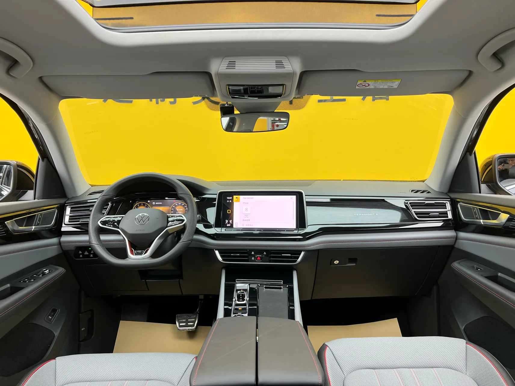 Volkswagen Teramont X, 2024 34