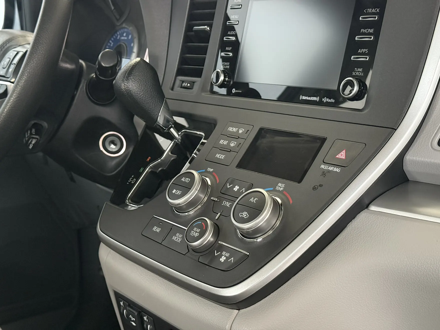 Toyota Sienna, 2019 12