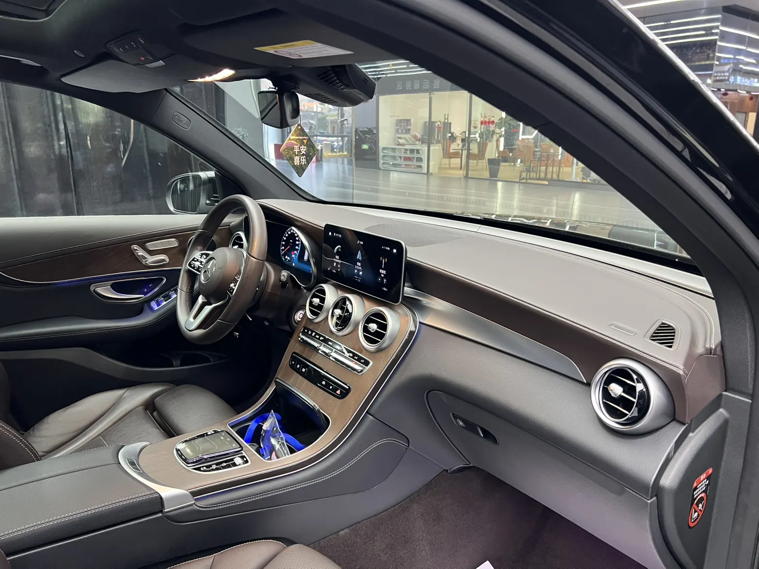 Mercedes-Benz GLC 260 L, 2020 17