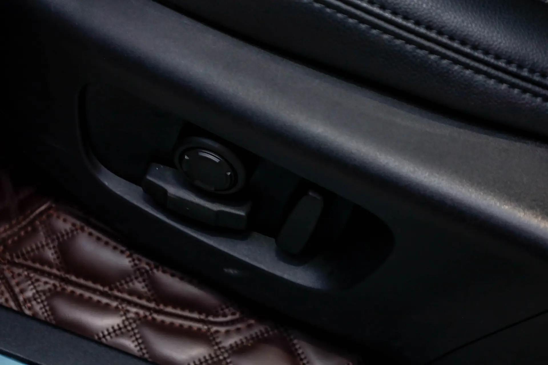 Land Rover Range Rover, 2023 23