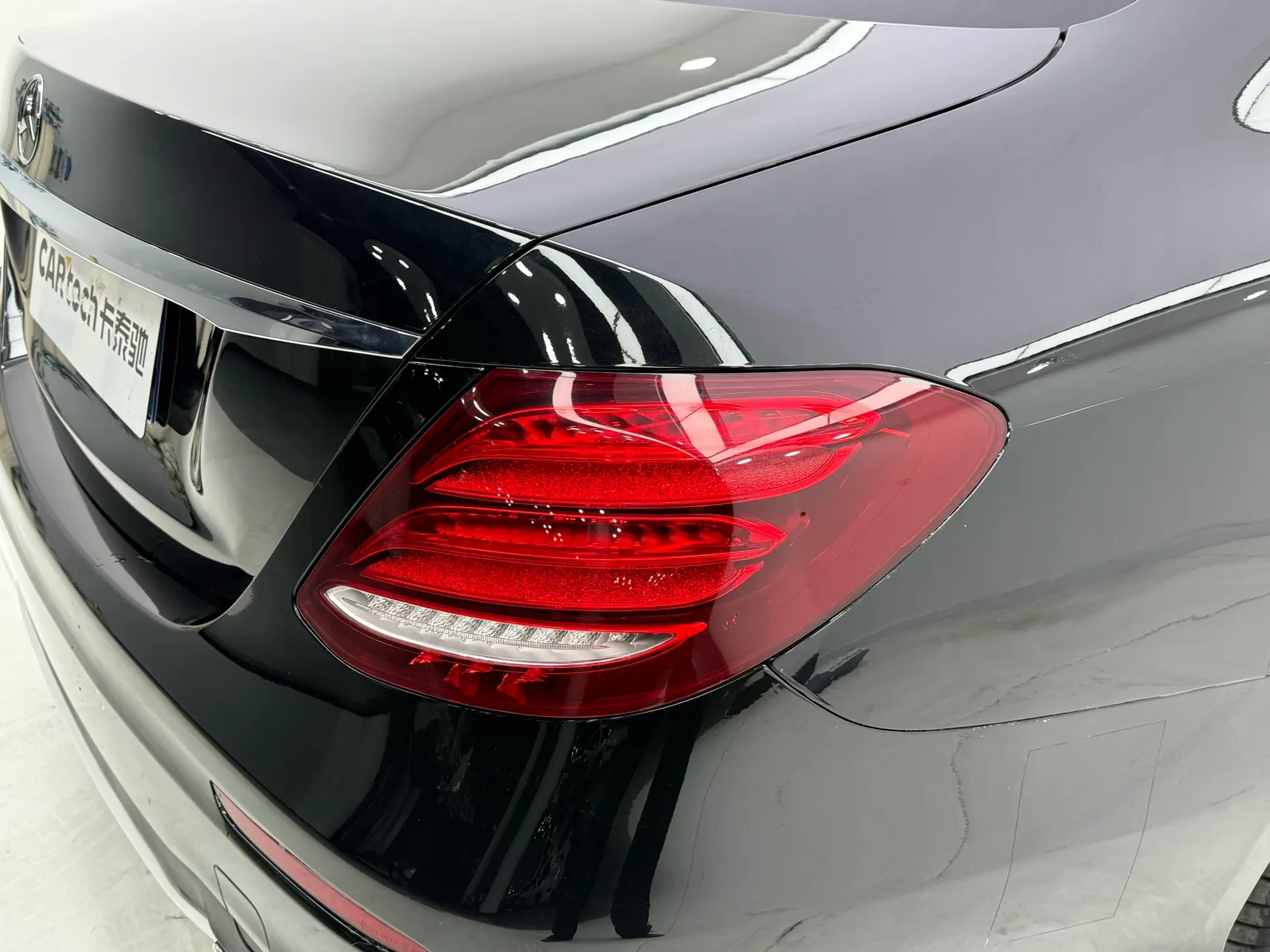 Mercedes-Benz E 300 L, 2017 9