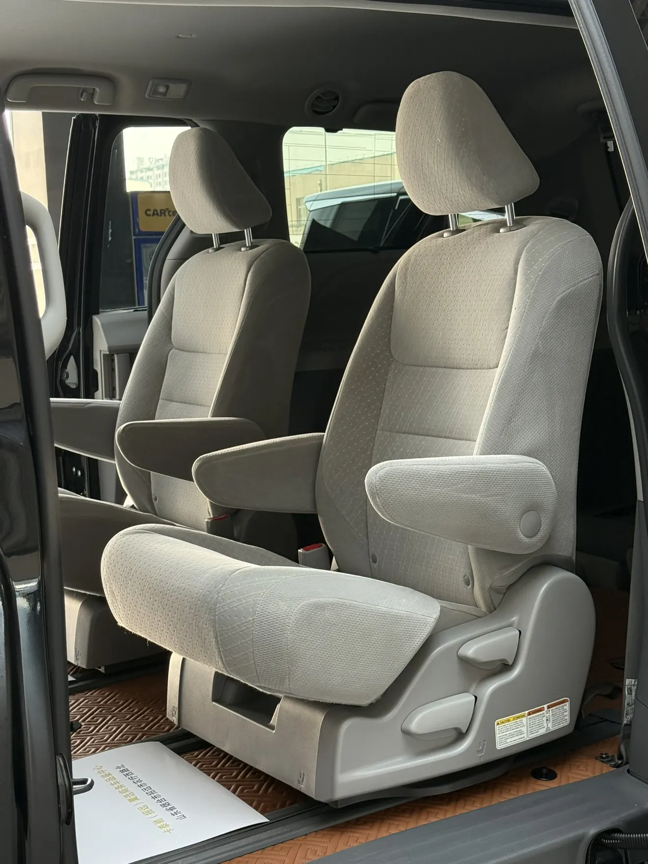 Toyota Sienna, 2019 11