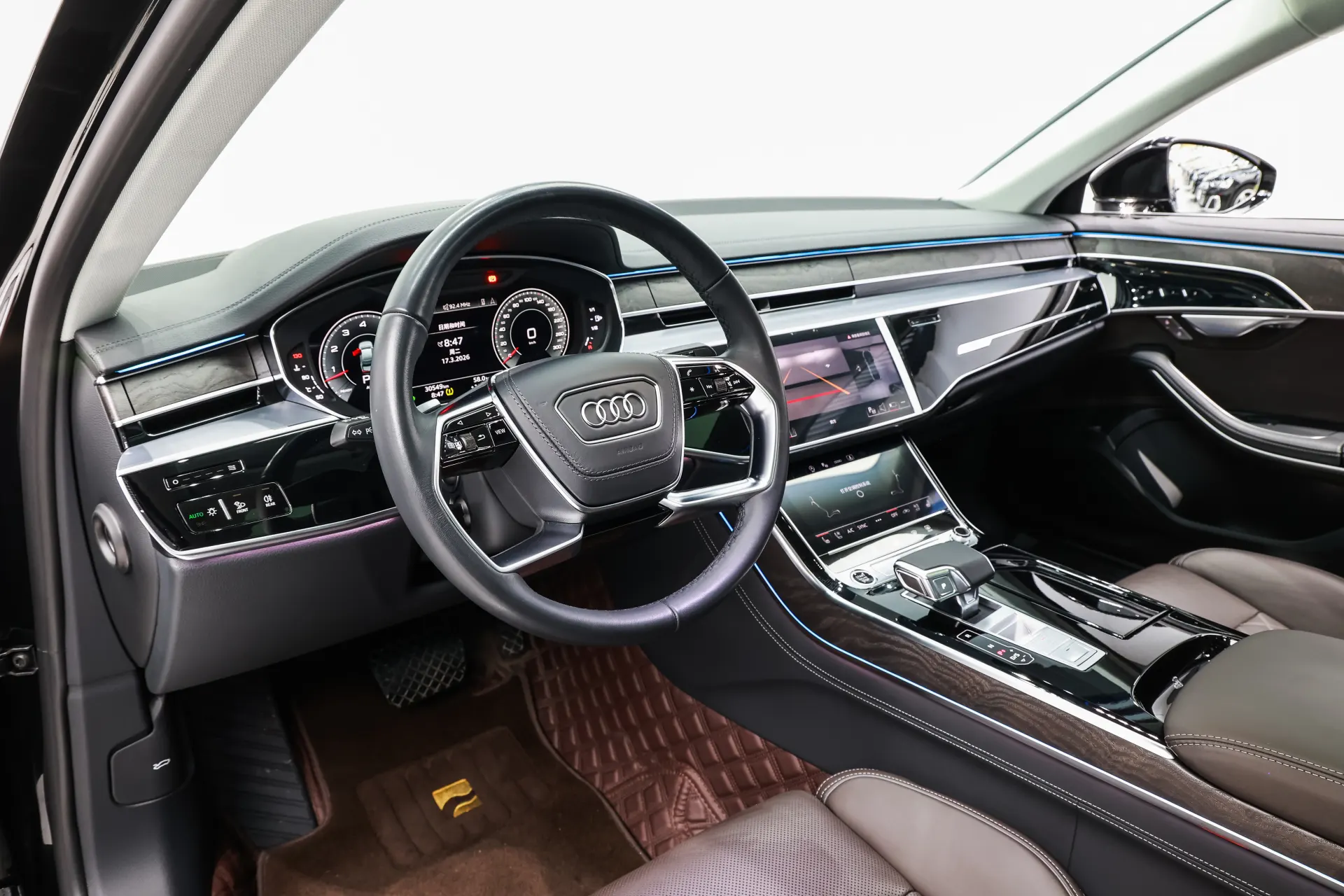 Audi A8L 50 TFSI, 2024 25