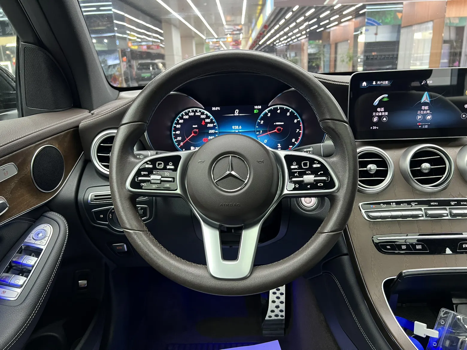 Mercedes-Benz GLC 260 L, 2020 22