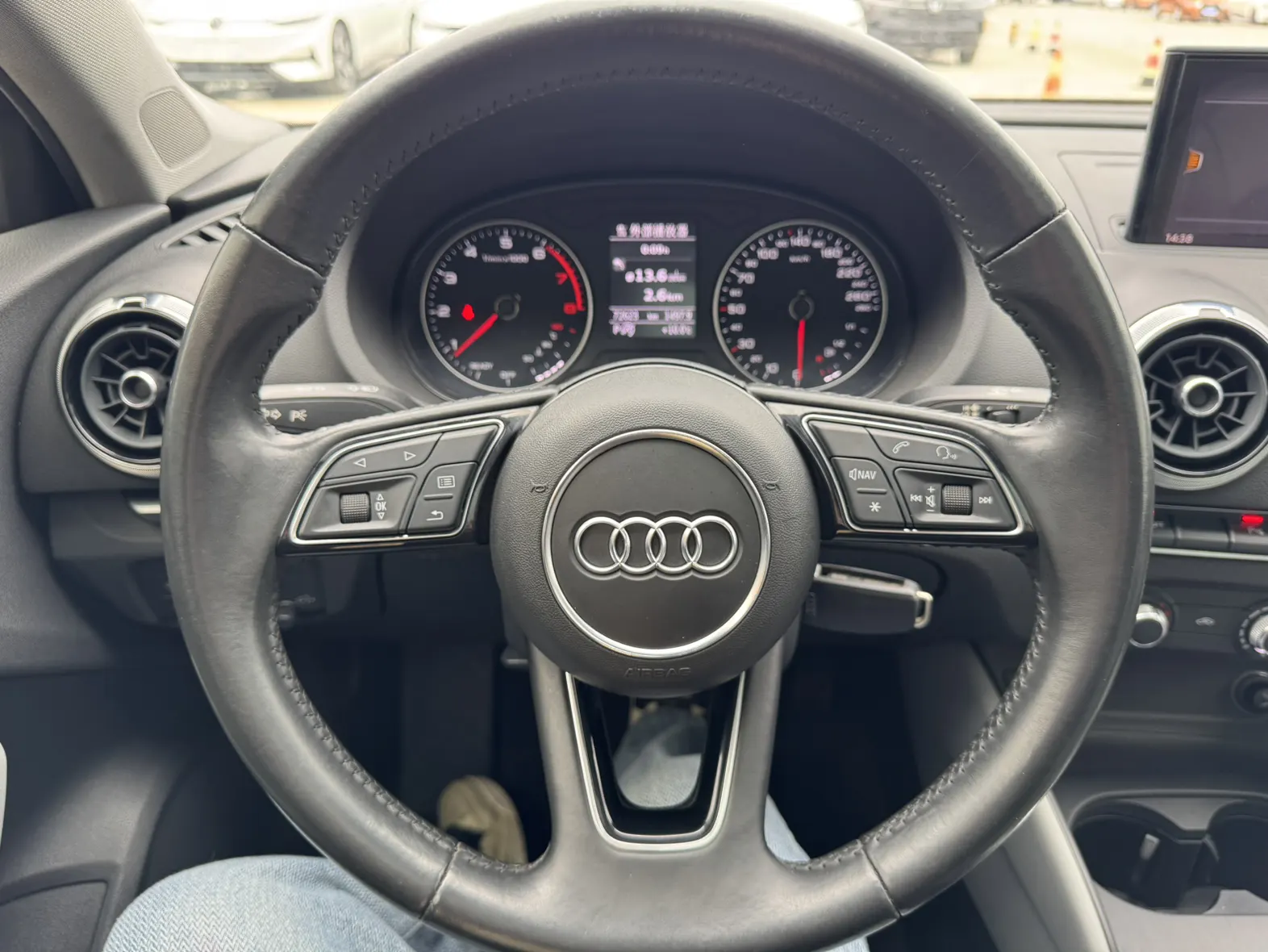 Audi A3 30, 2018 23